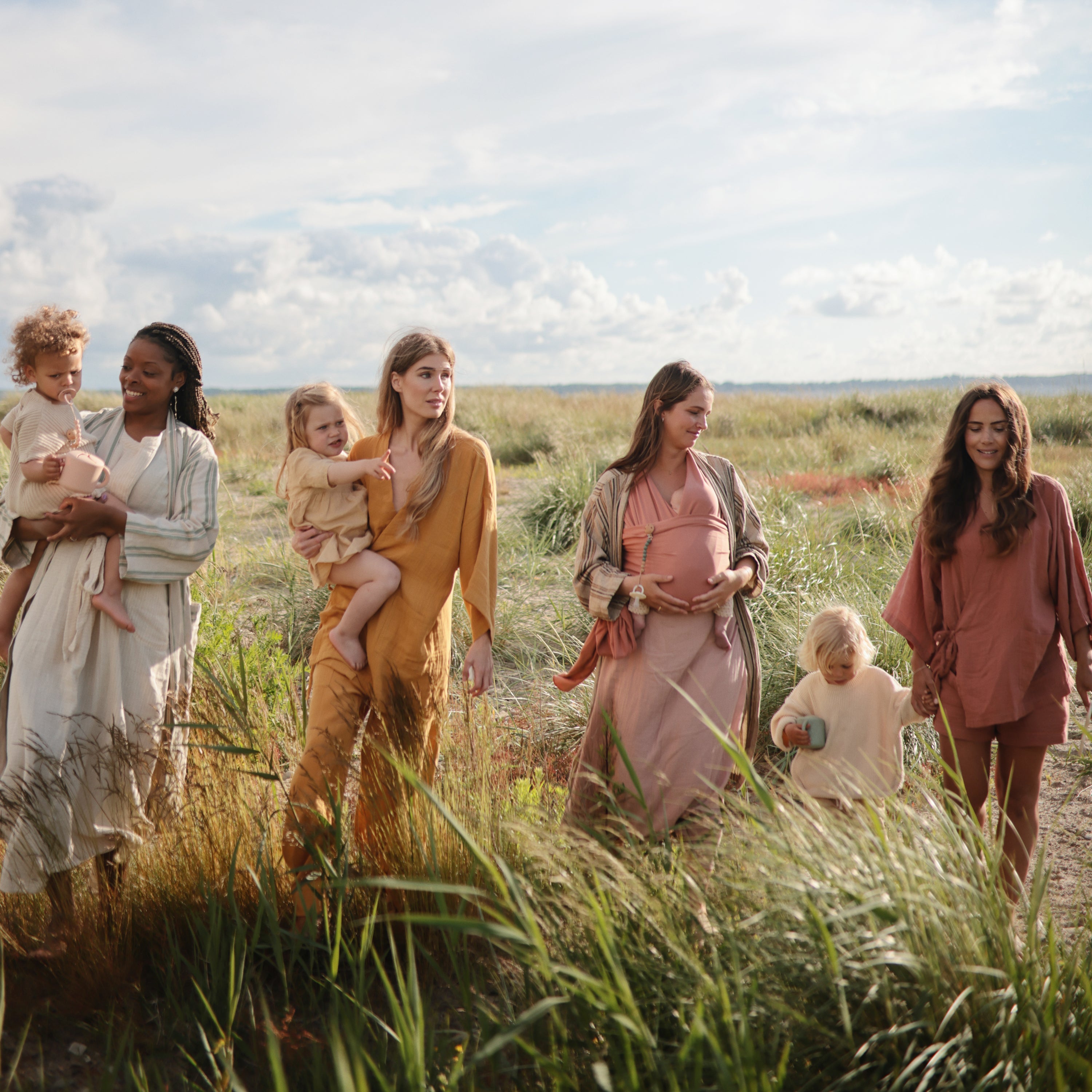 Silicone Pacifier Clip | Eva - Tenth & Pine - Pacifier Clip - Black