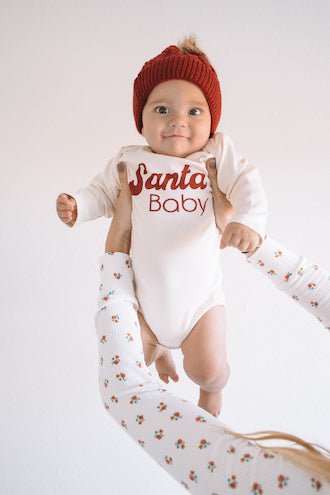 Baby Santa Baby Graphic Long Sleeve Organic Bodysuit - Tenth & Pine - Long Sleeve Onesie - 0 - 3M