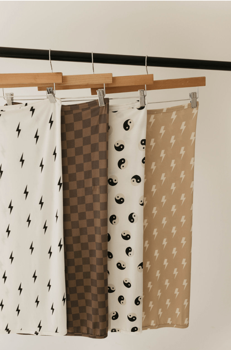 Bamboo Swaddle | White & Black Lightning Bolt - Tenth & Pine - Swaddle - forever french baby