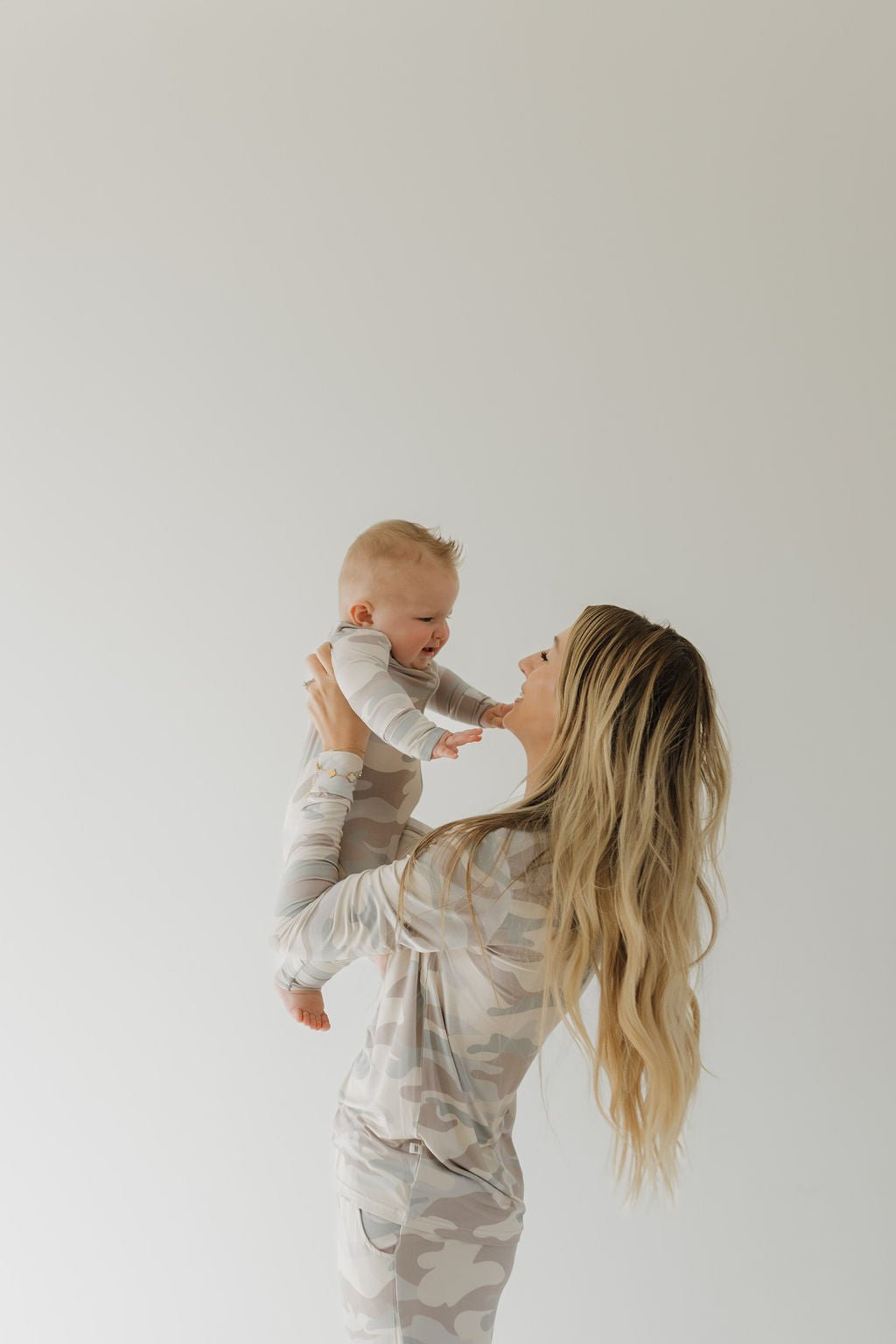 Bamboo Zip Pajamas | Camo - Tenth & Pine - Zip Pajama - Newborn - forever french baby