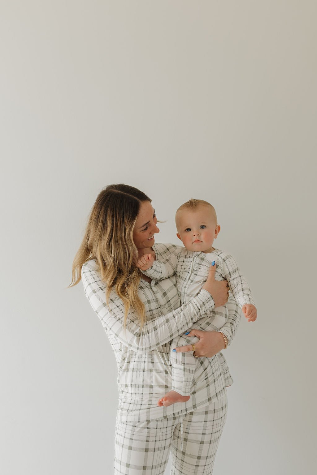 Bamboo Zip Pajamas | Picnic Plaid - Tenth & Pine - zip rompers - Newborn - forever french baby