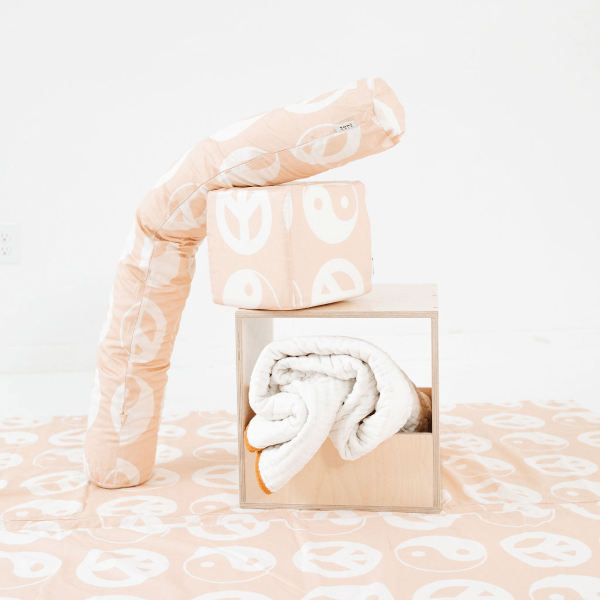 Beige Yin Yang Play Cube - Tenth & Pine - Play Cube -