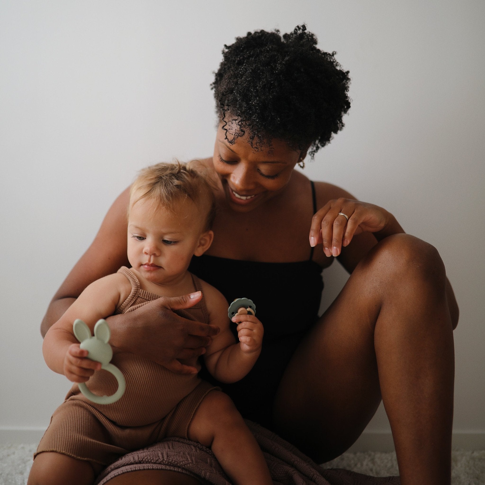 Bunny Teether - Tenth & Pine - teether -