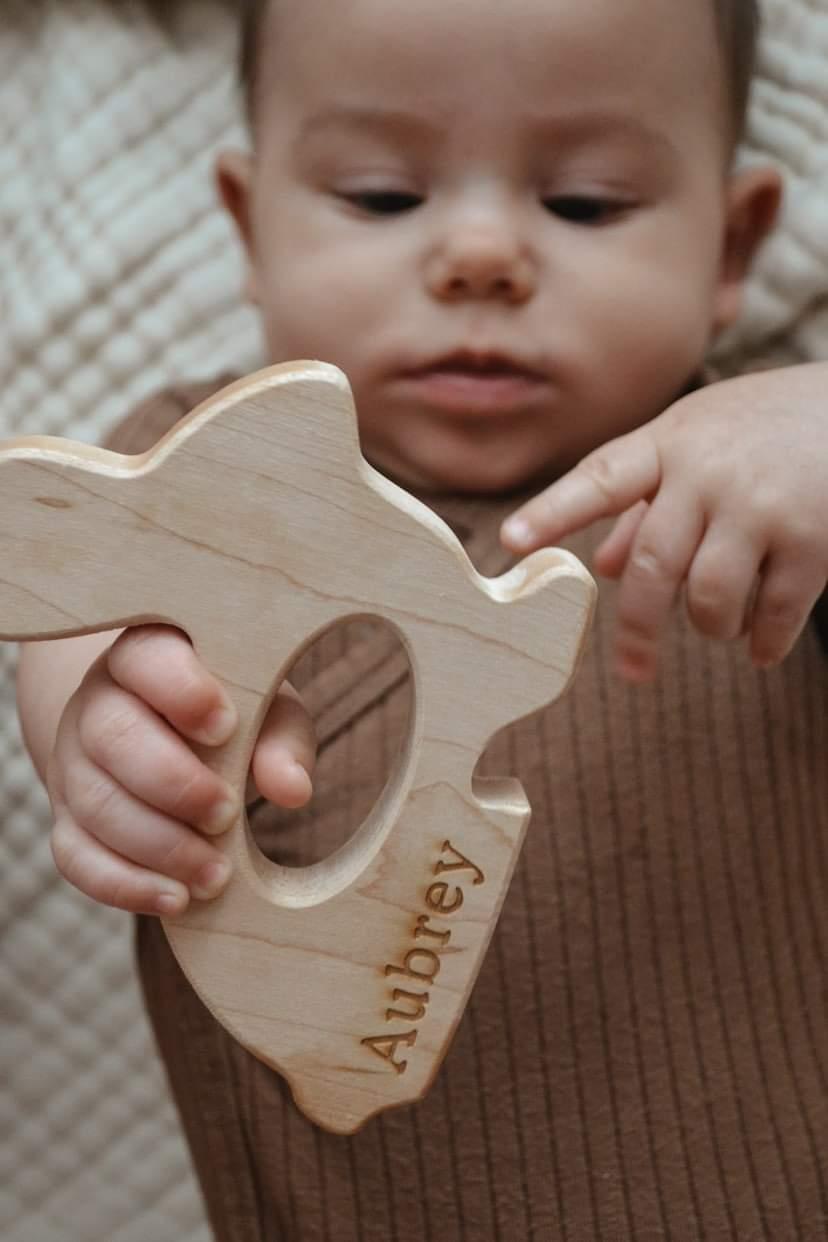 Bunny Wooden Grasping Toy with Teething Beads - Tenth & Pine - Grasping Toy -