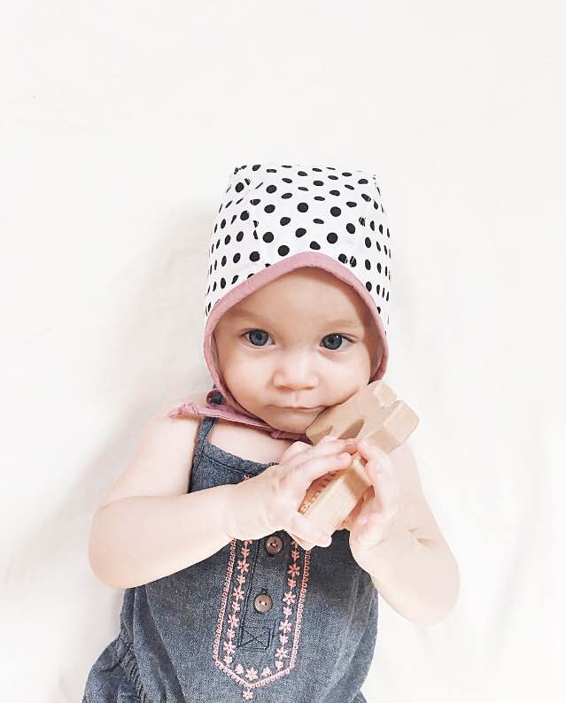 Bunny Wooden Grasping Toy with Teething Beads - Tenth & Pine - Grasping Toy -