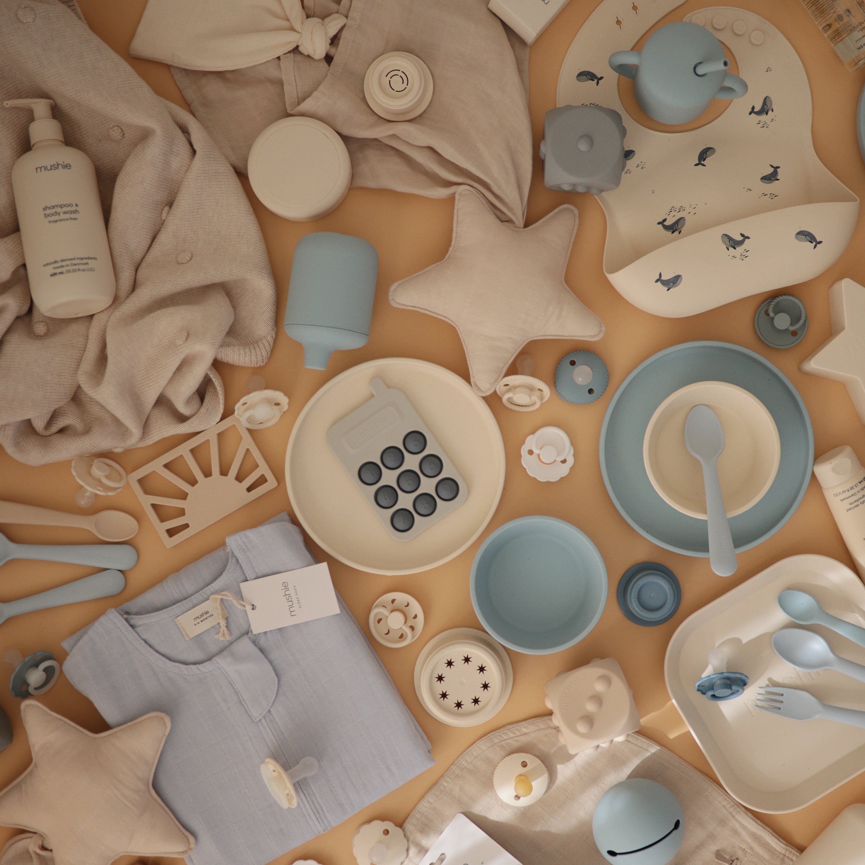 FRIGG Moon Natural Rubber Pacifier 2 - Pack - Tenth & Pine - FRIGG PACIFIERS - 6 - 18 months - Sage/Portobello