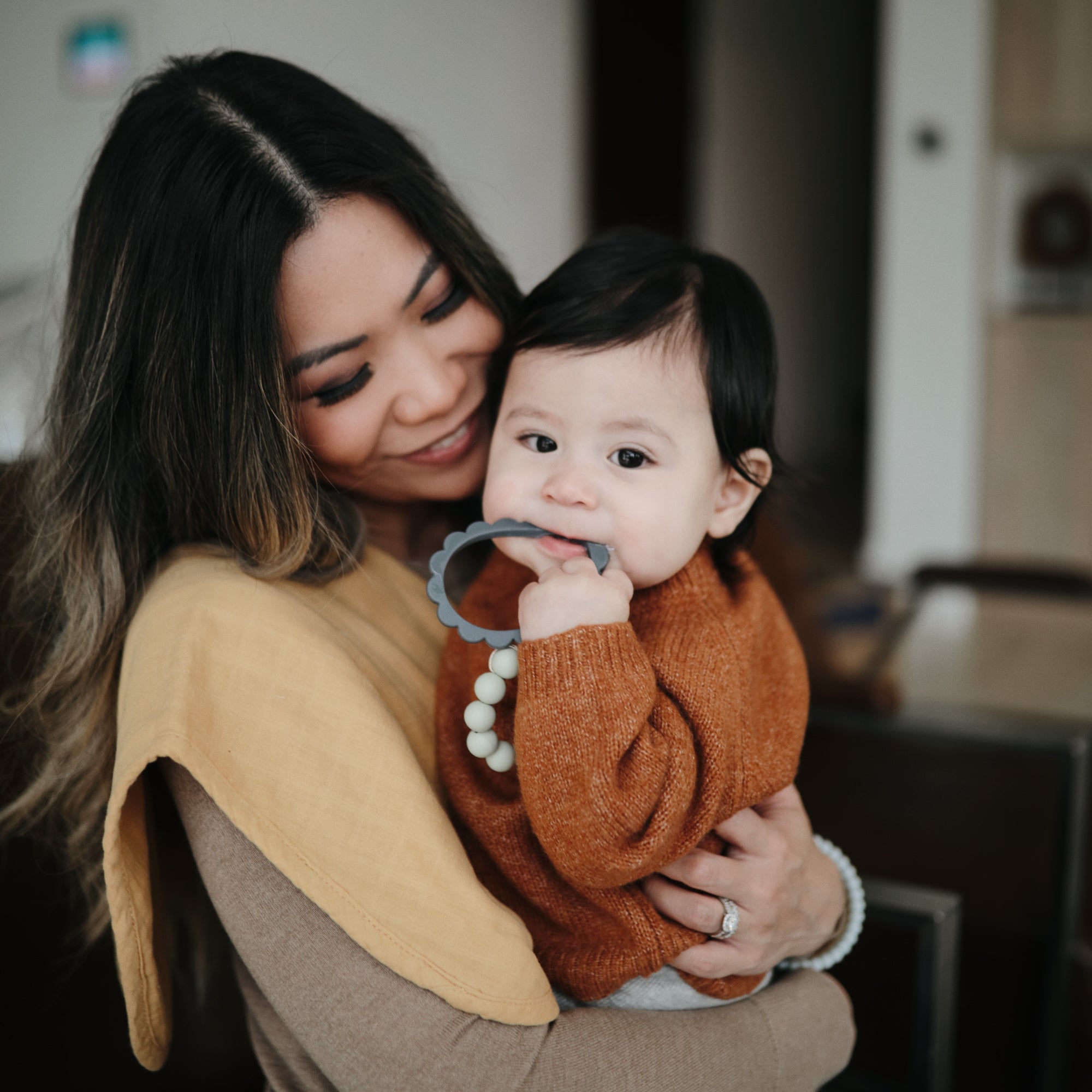 Flower Teether Bracelet - Tenth & Pine - teether - Cambridge Blue/Clementine/Natural