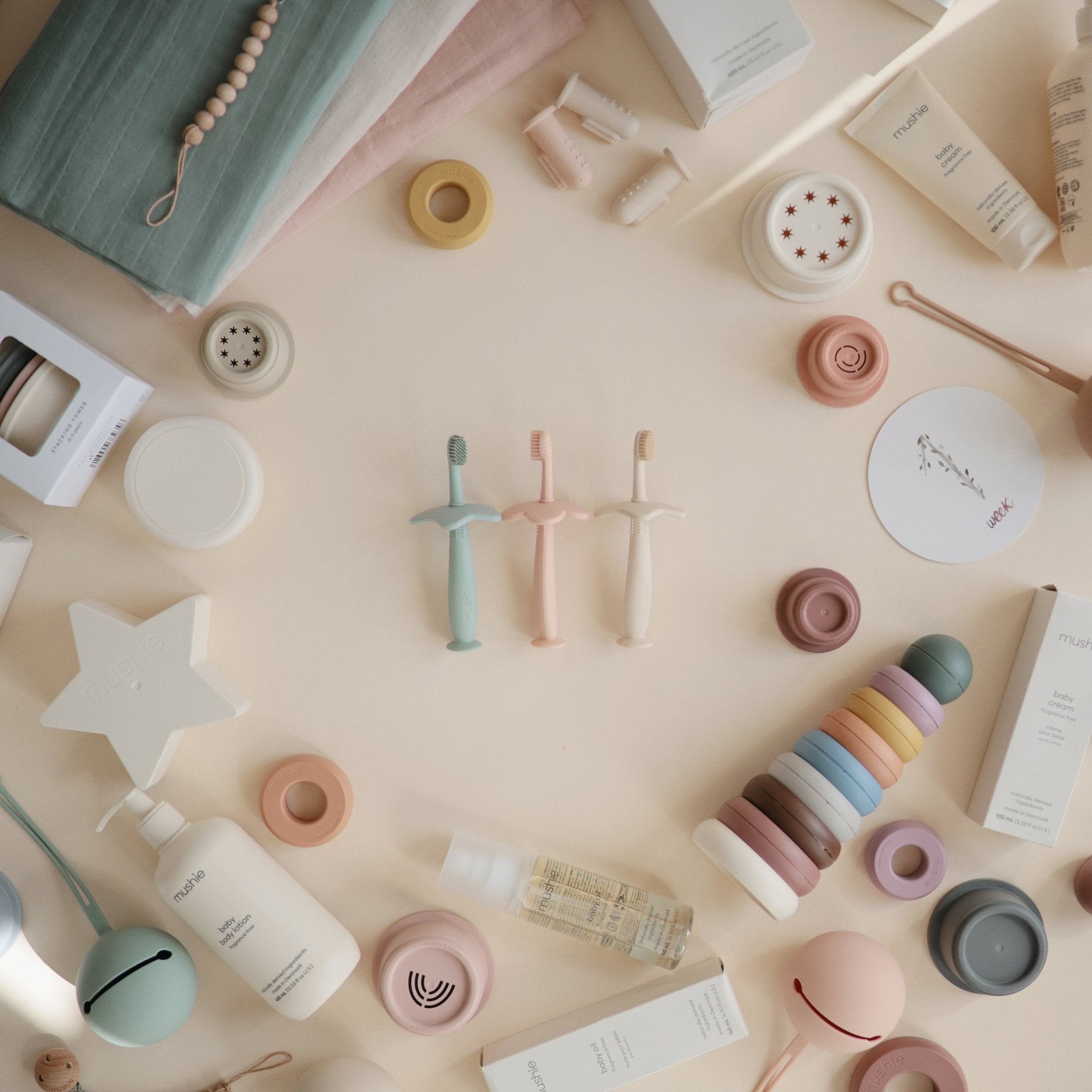 Flower Training Toothbrush - Tenth & Pine - Training Toothbrush - Soft Lilac