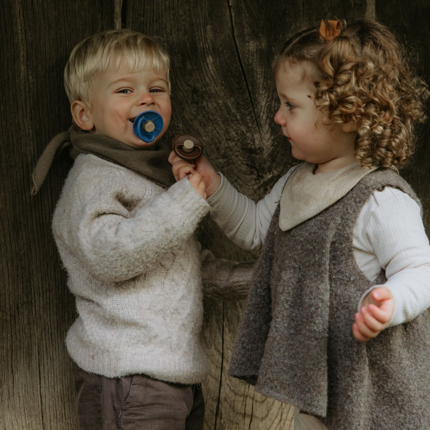 FRIGG Natural Rubber 6 - Pack - Tenth & Pine - FRIGG PACIFIERS - 6 - 18 Months - Endless Sea