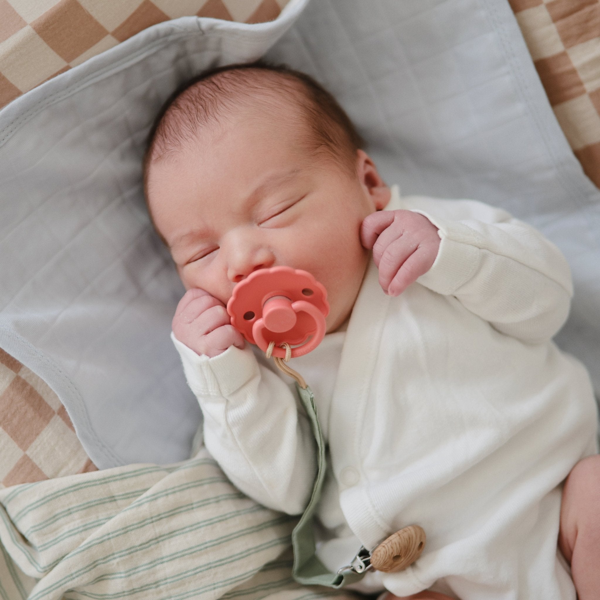 FRIGG Natural Rubber Pacifier 4 - Pack - Tenth & Pine - FRIGG PACIFIERS - 6 - 18 Months - Sunset Bliss