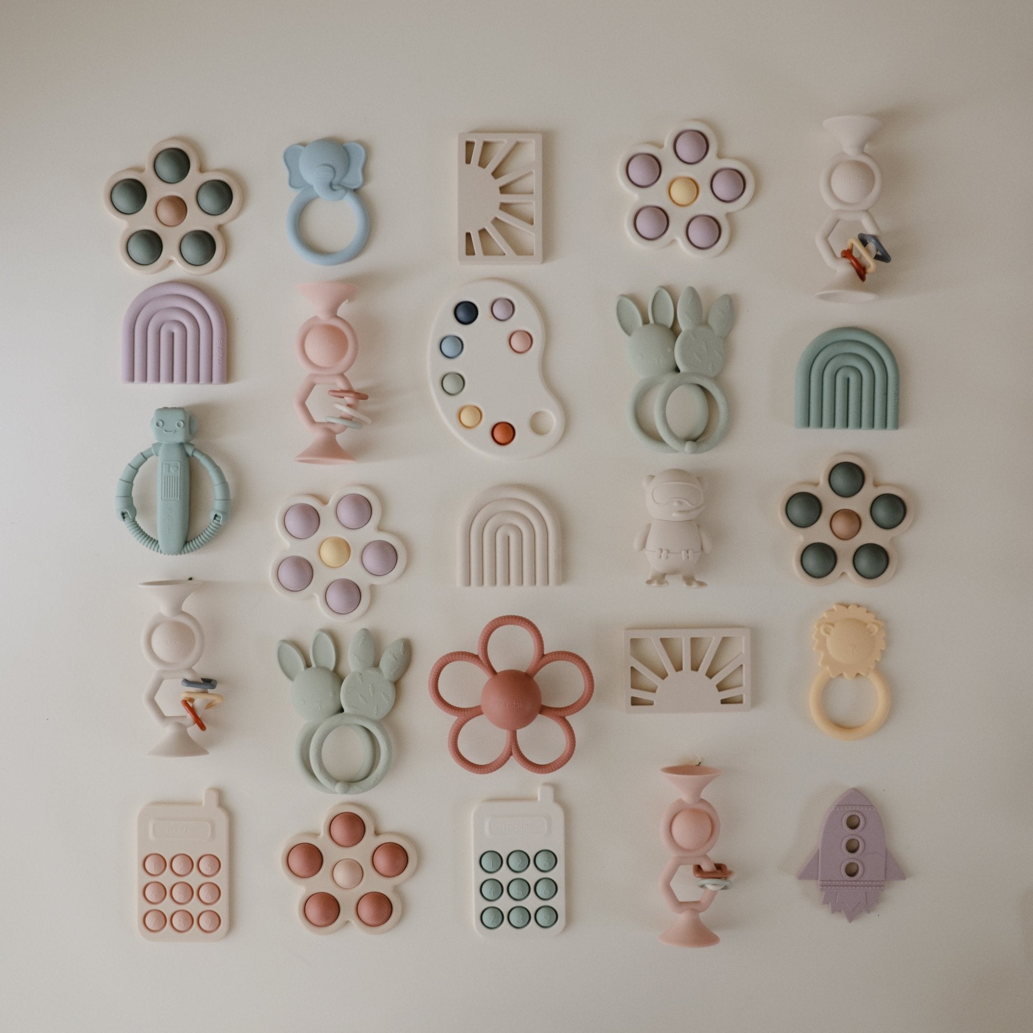 HexaPop Suction Toy - Tenth & Pine - toys - Shifting Sand