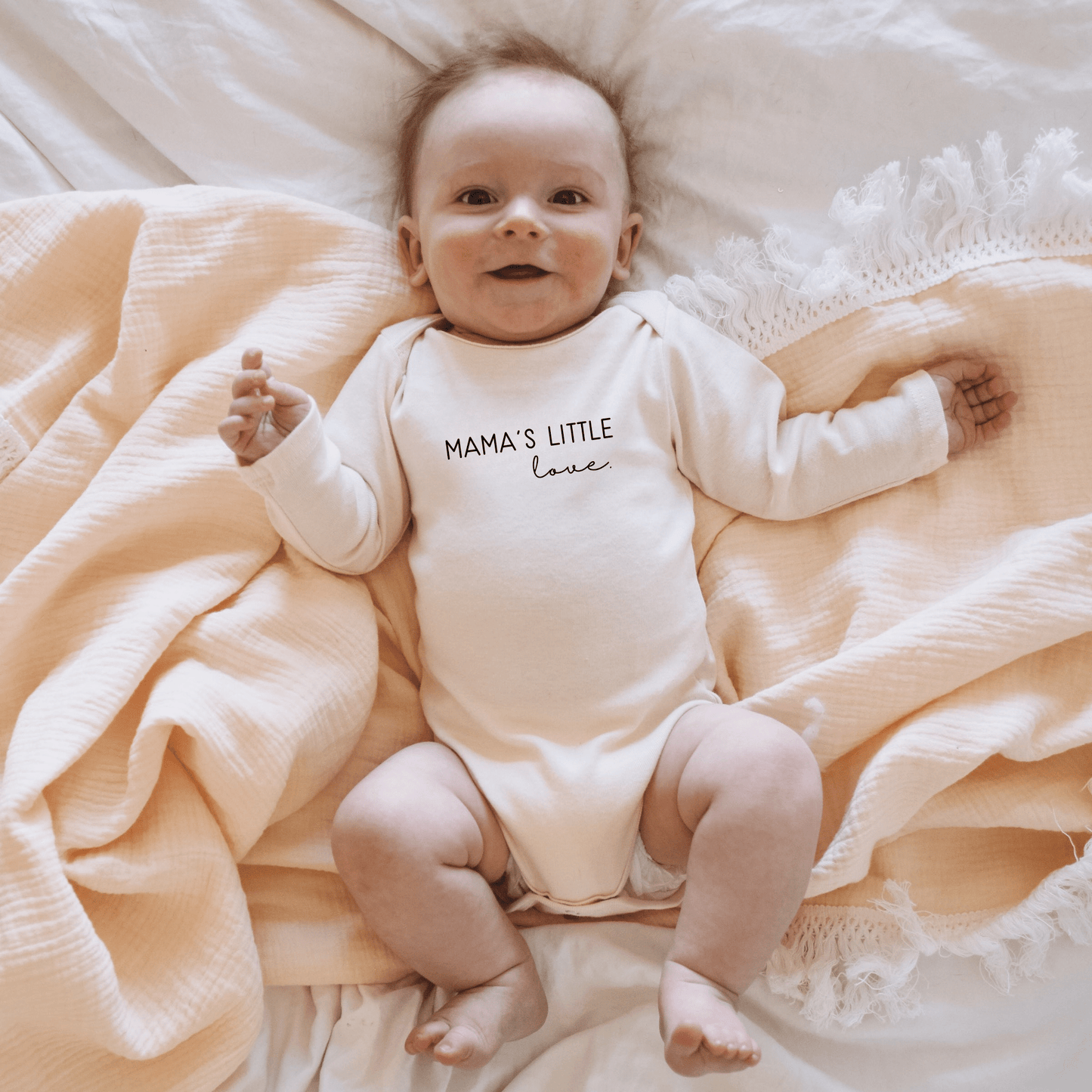 Mama's Little Love - Long Sleeve Organic Baby Bodysuit - Tenth & Pine - Long Sleeve Onesie - 0 - 3M