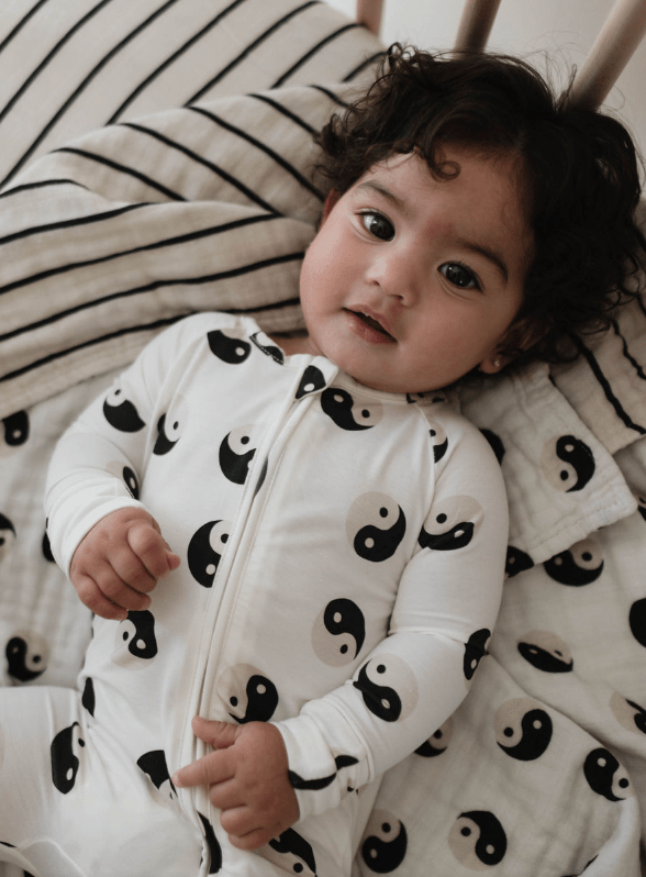 Muslin Quilt | Black & White Yin Yang / Stripe - Tenth & Pine - Quilt - forever french baby