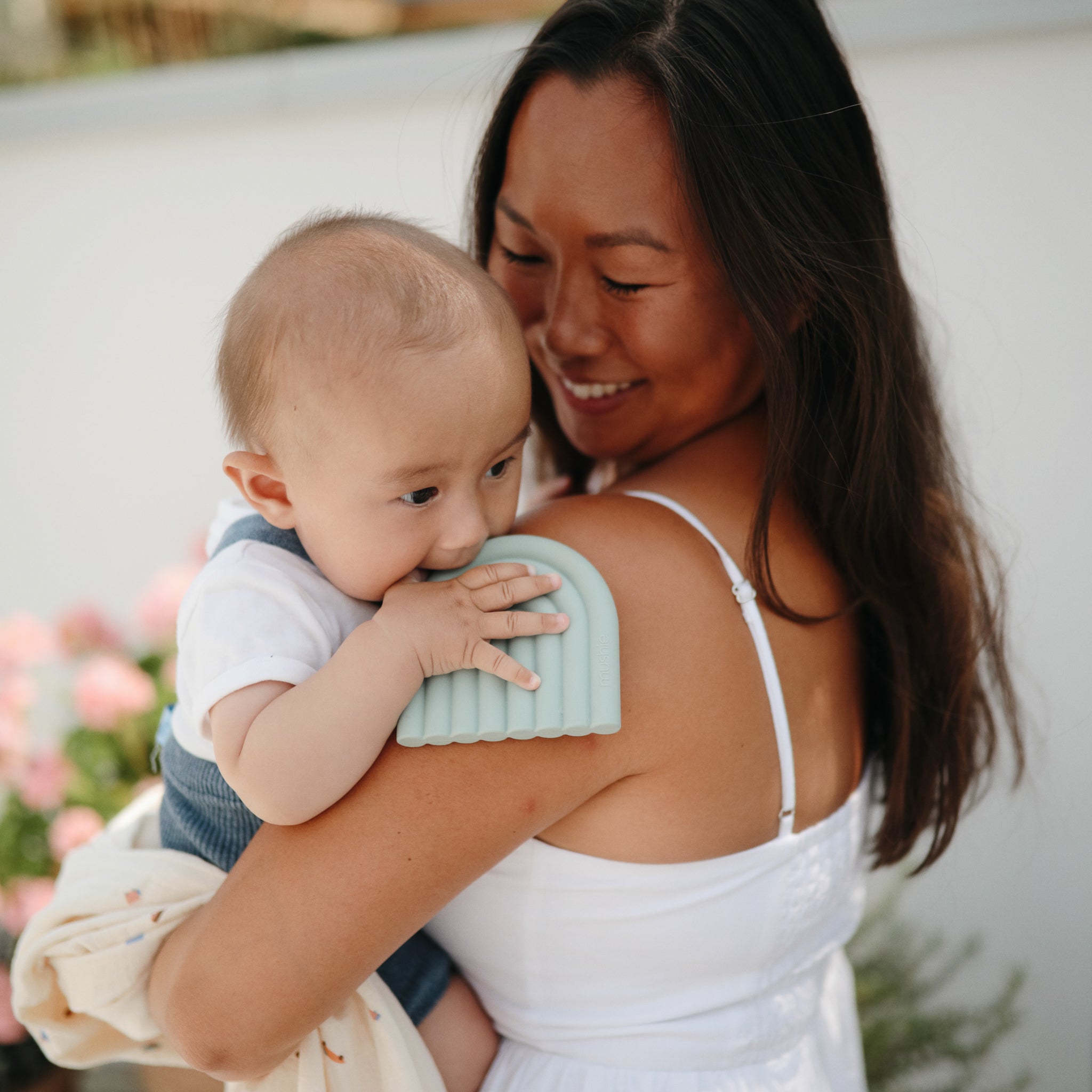 Rainbow Teether - Tenth & Pine - teether - Mauve