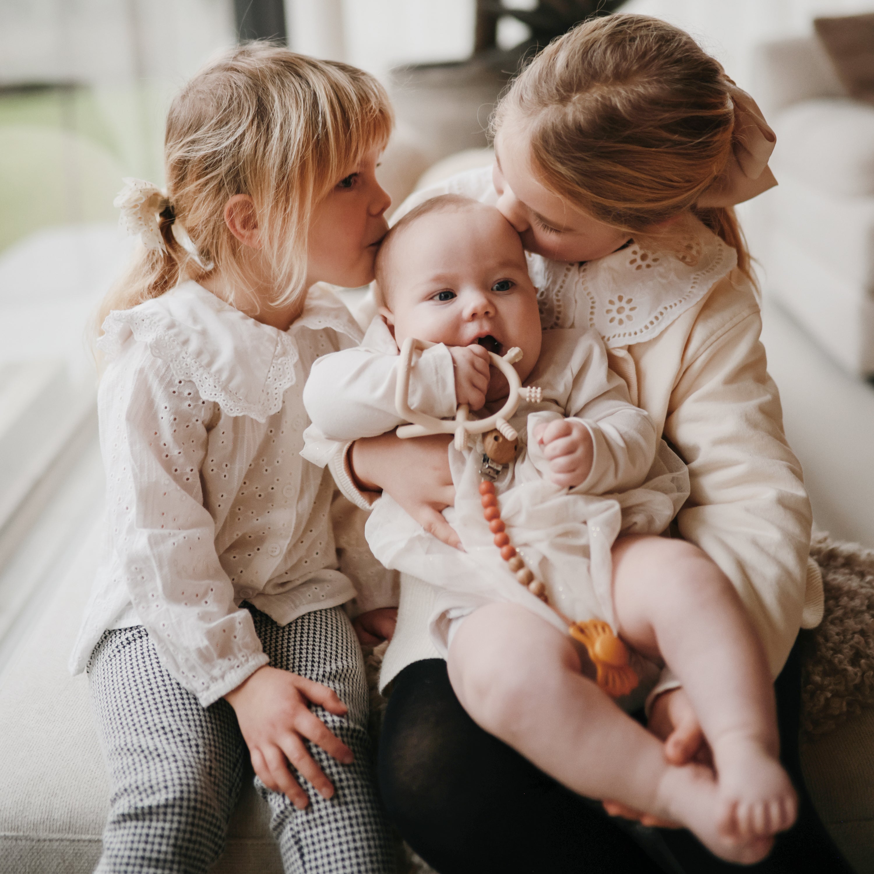 Silicone Pacifier Clip | Eva - Tenth & Pine - Pacifier Clip - Black