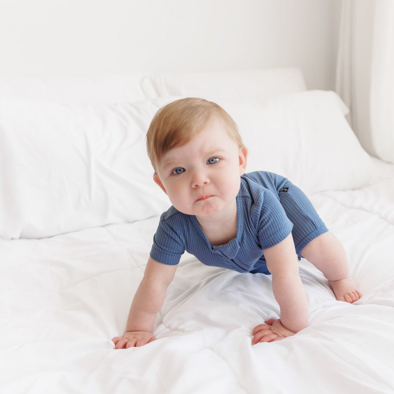 SHORTIE ZIP ROMPER - Arctic Ribbed - Tenth & Pine - shortie zip rompers - rib - 0/3m