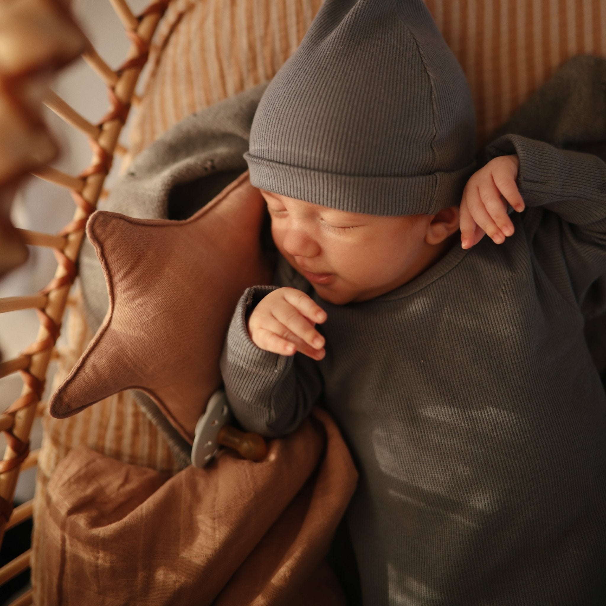 Star Lovey Blanket - Tenth & Pine - Blanket - Fog