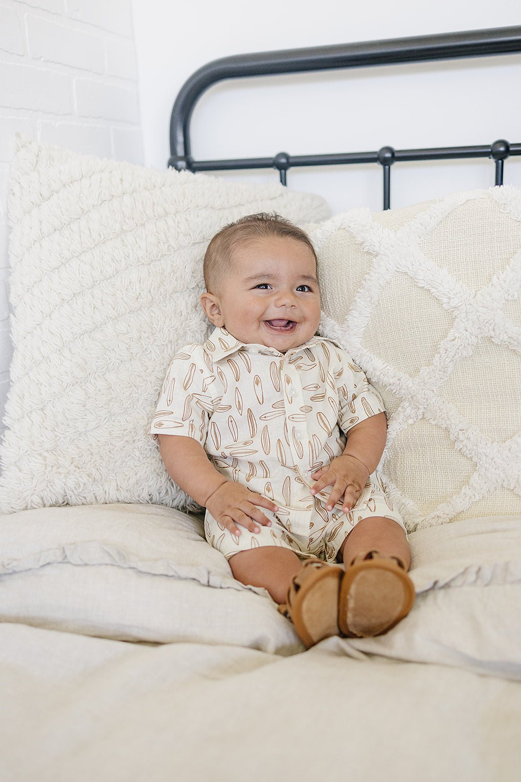 Surfboard Linen Cotton Shorts - Tenth & Pine - 0 - 3