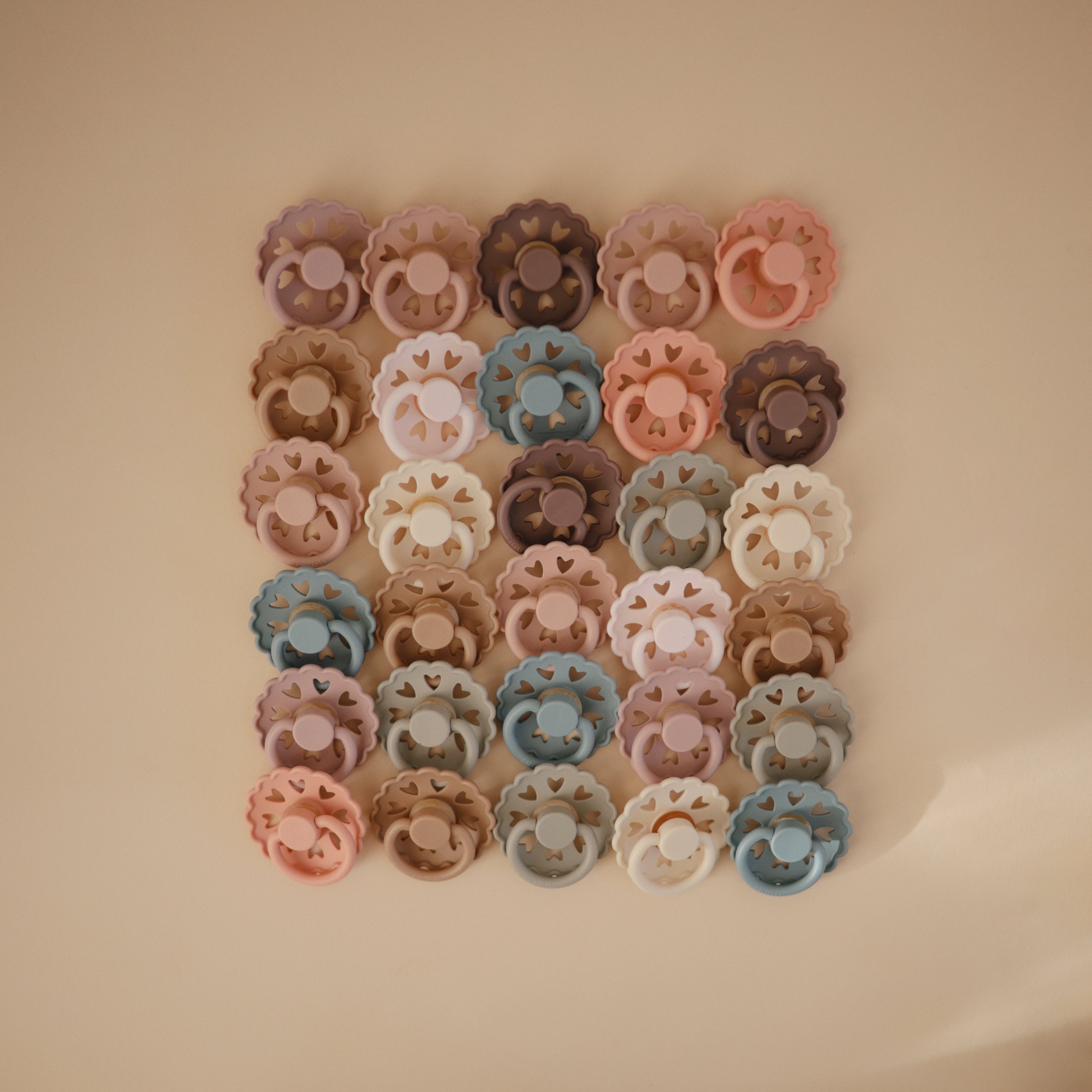 FRIGG Andersen Fairytale Natural Rubber Pacifier 2 - Pack - Tenth & Pine - FRIGG PACIFIERS - 6 - 18 months - Twilight Mauve/Primrose