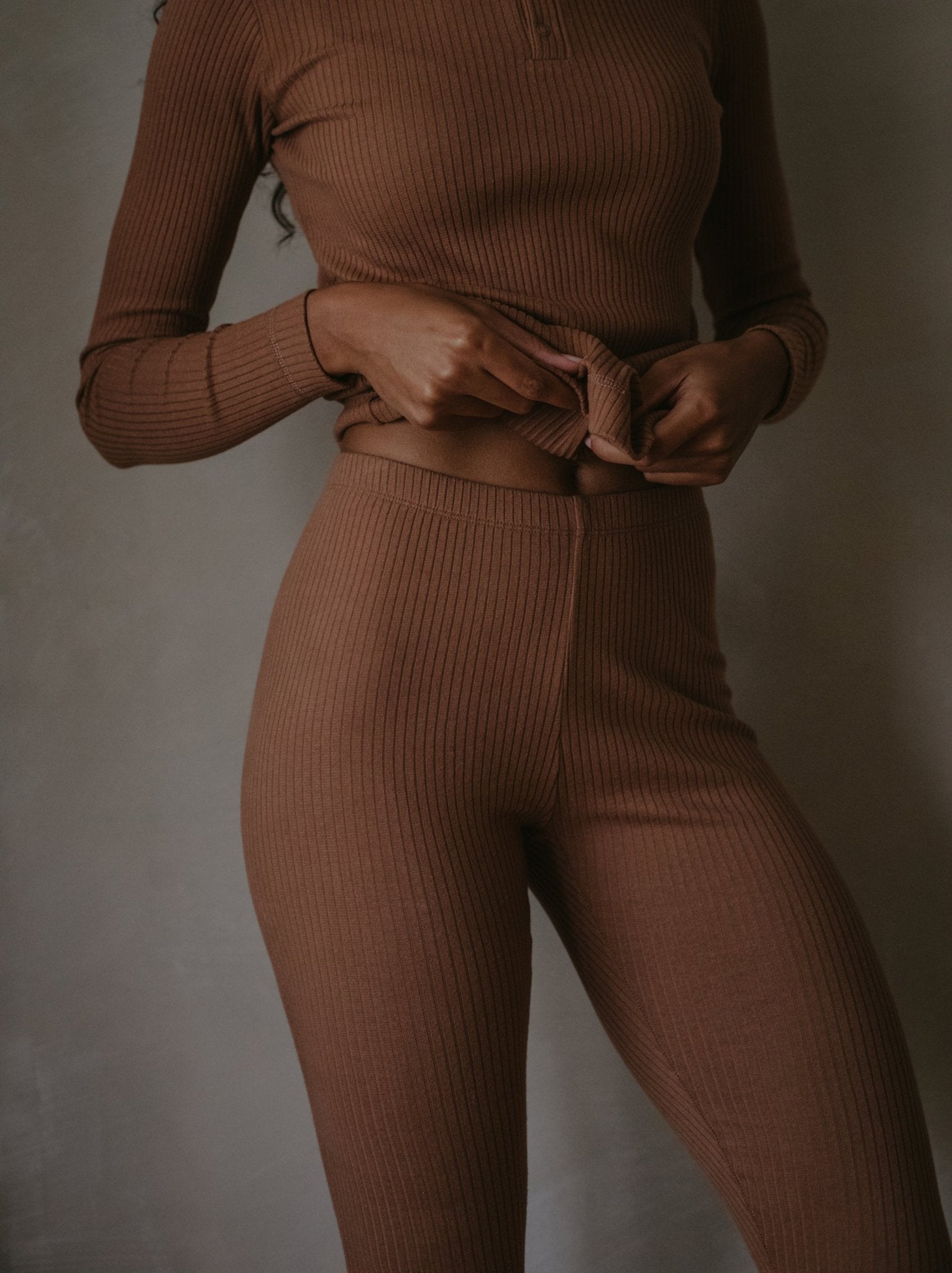 The Ribbed Legging - Women&