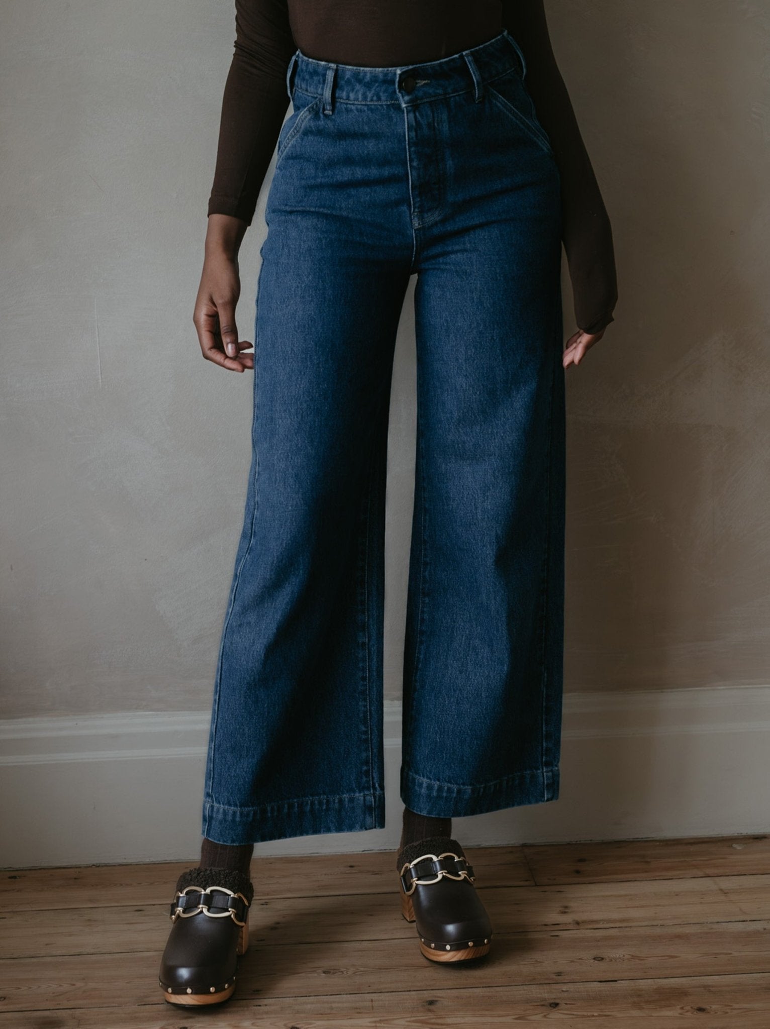 The Wide Leg Jean - Women&