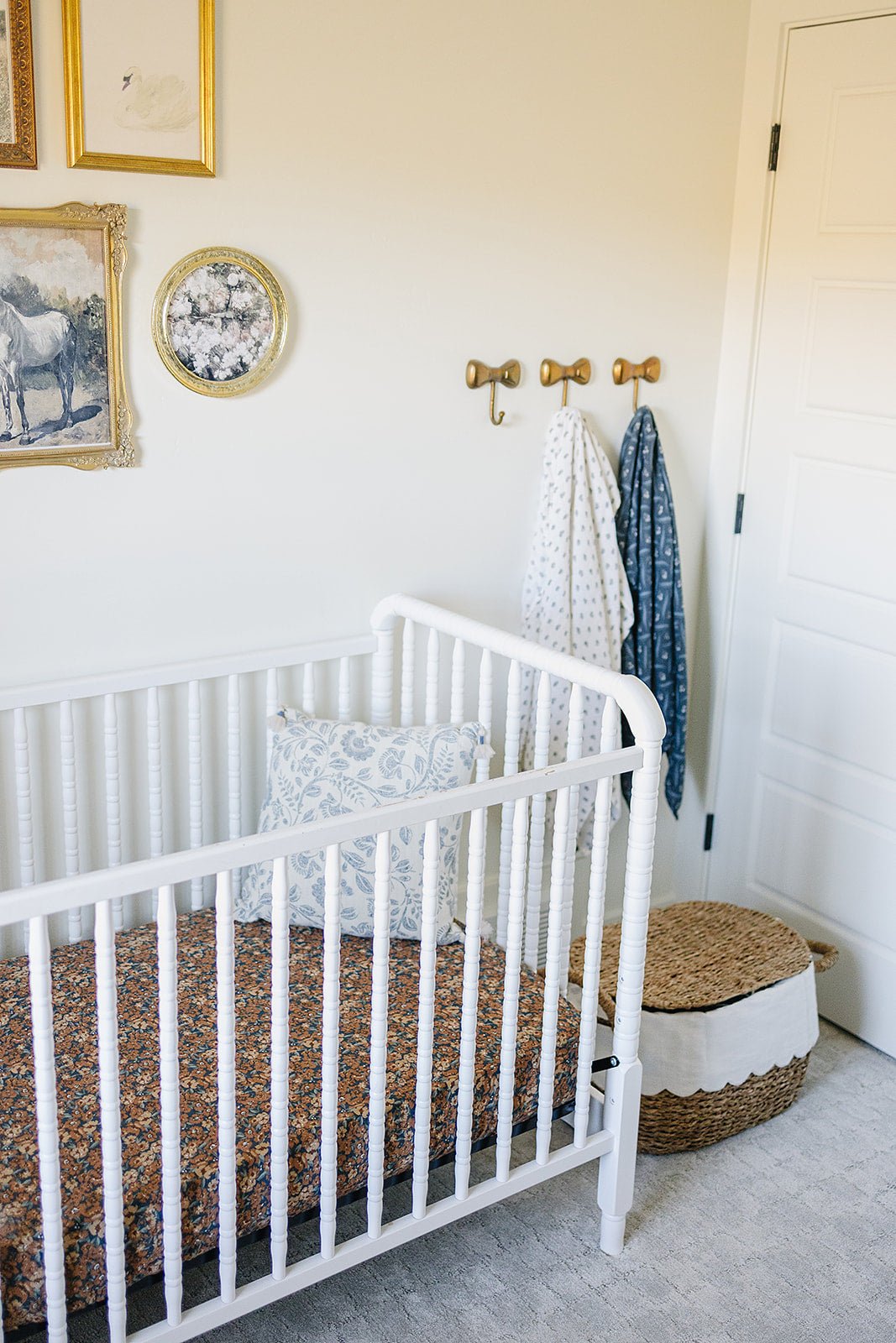 Venetian Floral Muslin Crib Sheet - Tenth & Pine -