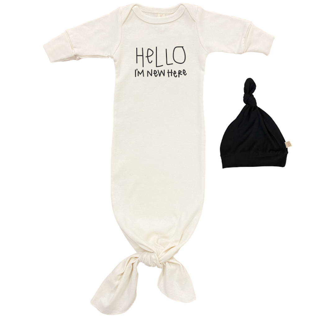Hello Im New Here Gown + Hat Set - Black - Tenth and Pine - Organic Baby Clothes
