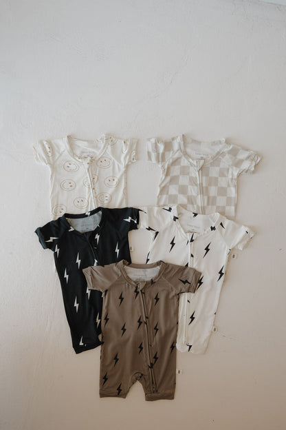 Shortie Bamboo Zip | White &amp; Black Lightning Bolt