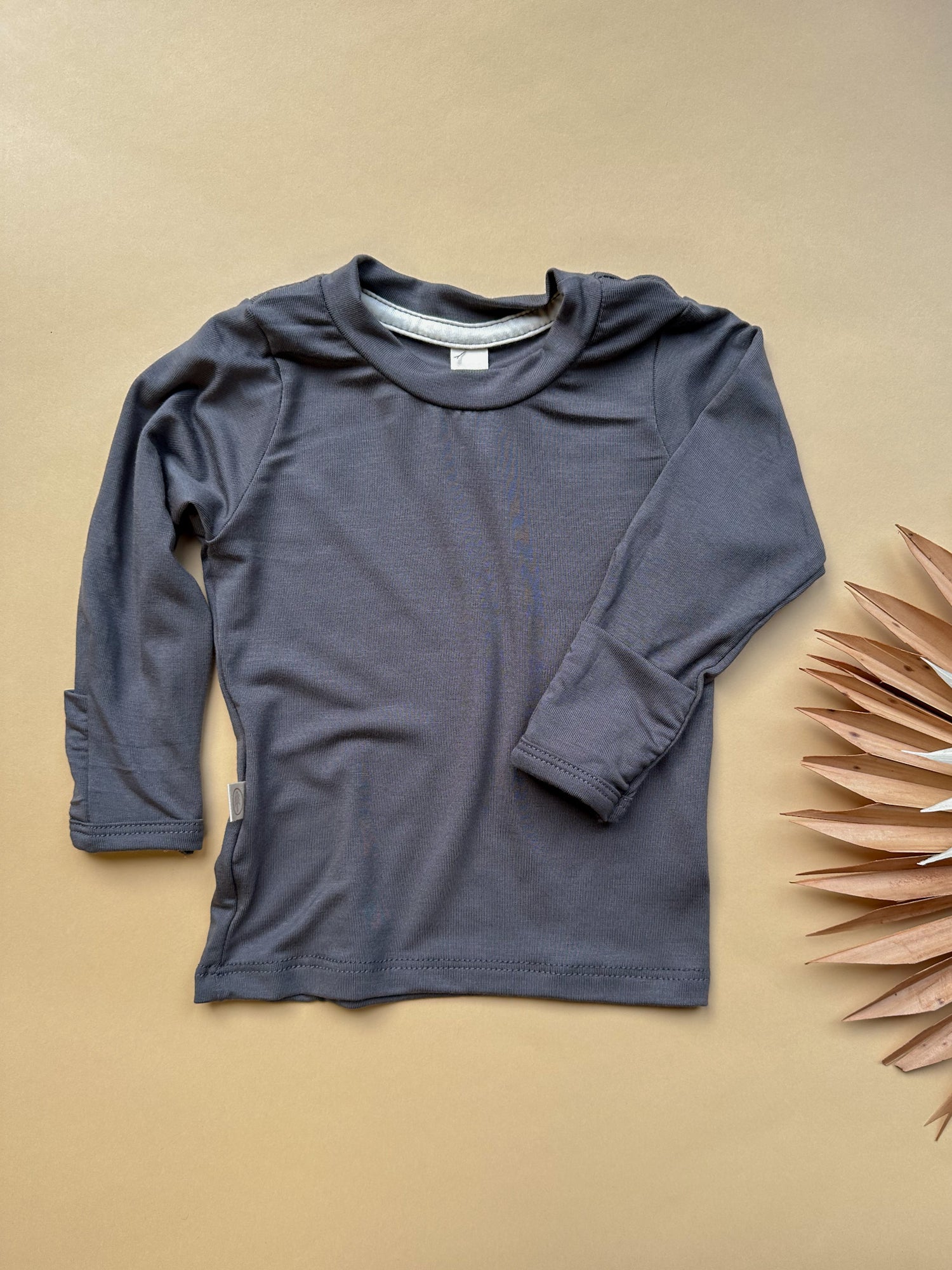 0/3m, 3/6m, 6/12m | Long Sleeve Essential Tee | Charcoal | Bamboo