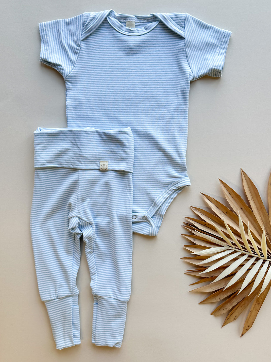 0/3M | Short Sleeve Bodysuit and Footie Leggings Set | Light Blue Stripe | Bamboo Organic Cotton