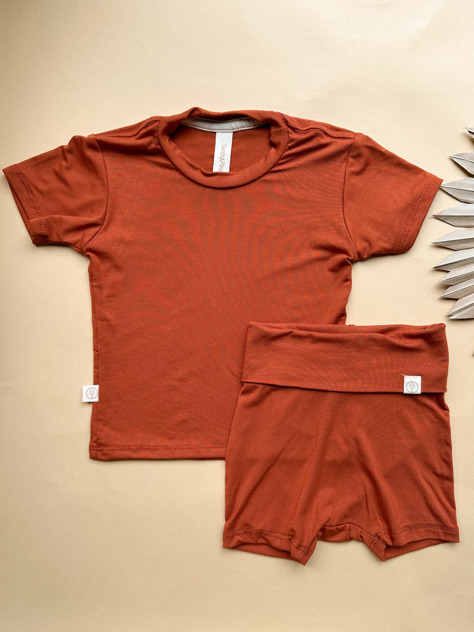 Bamboo Kids Outfit Shorties + T-shirt Set | Rust
