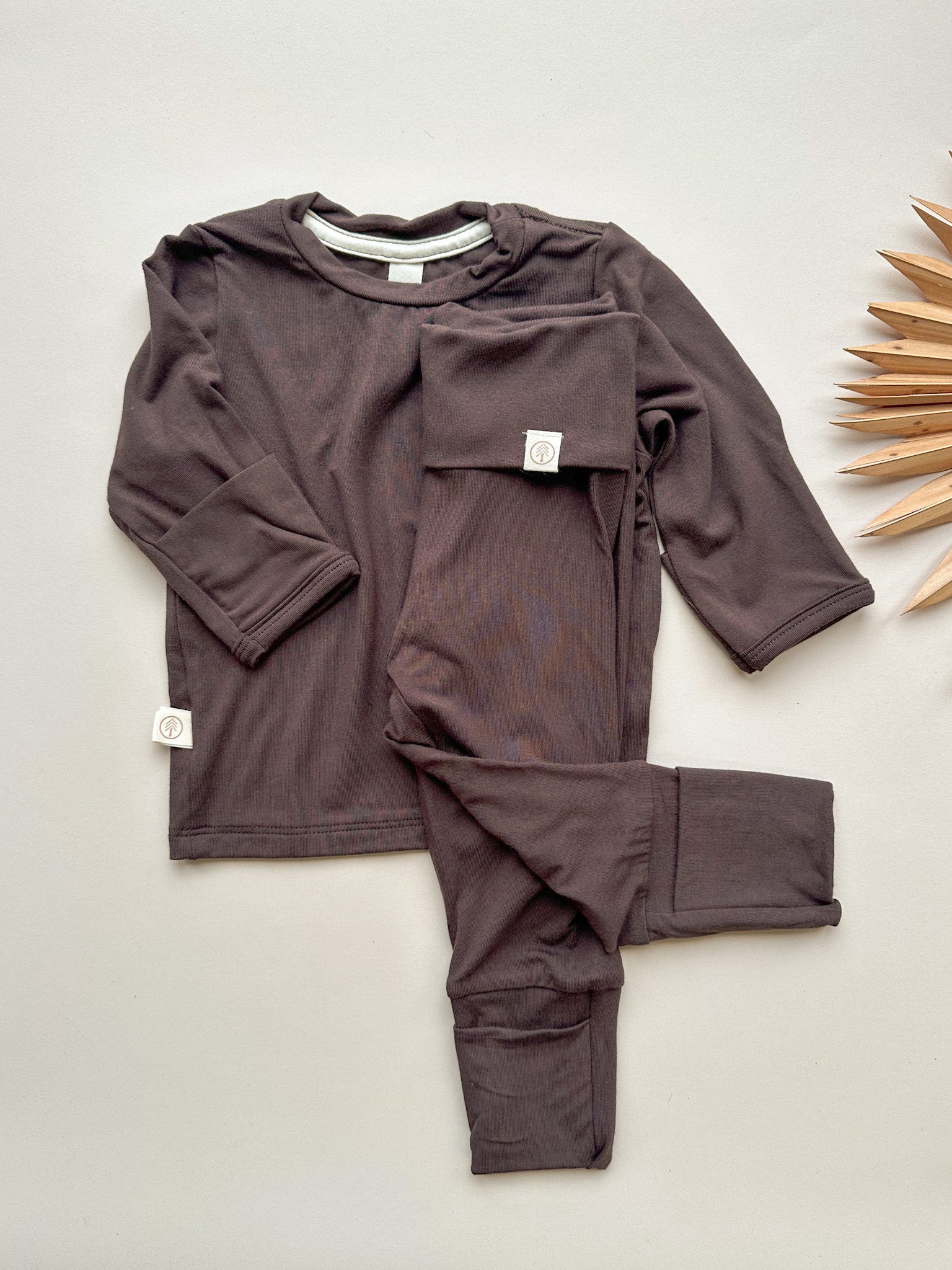 *Preorder* Long Sleeve T-shirt or Bodysuit with Mittens | Baby &amp; Toddler | Luxury Bamboo | Brown