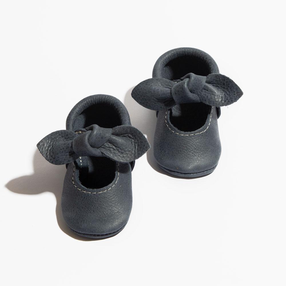 Alta Knotted Bow Baby Shoe - Tenth &amp; Pine - Knotted Bow Mocc - Soft Sole - Newborn