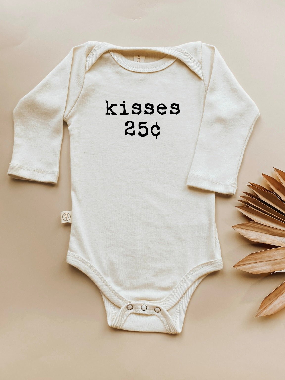 Baby Kisses 25c Long - Sleeve Organic Cotton Bodysuit - Tenth &amp; Pine - Long Sleeve Onesie