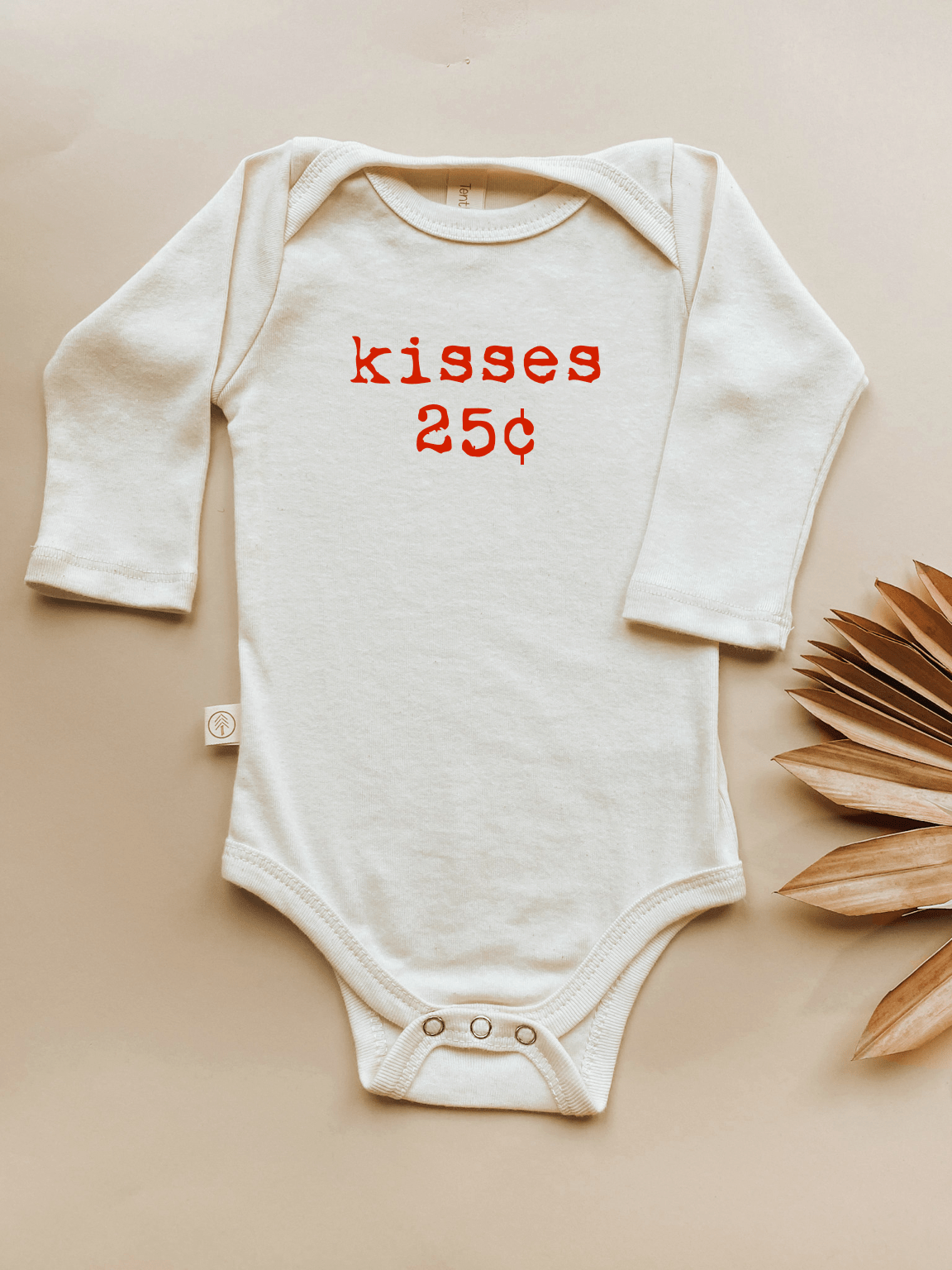 Baby Kisses 25c Long - Sleeve Organic Cotton Bodysuit - Tenth &amp; Pine - Long Sleeve Onesie