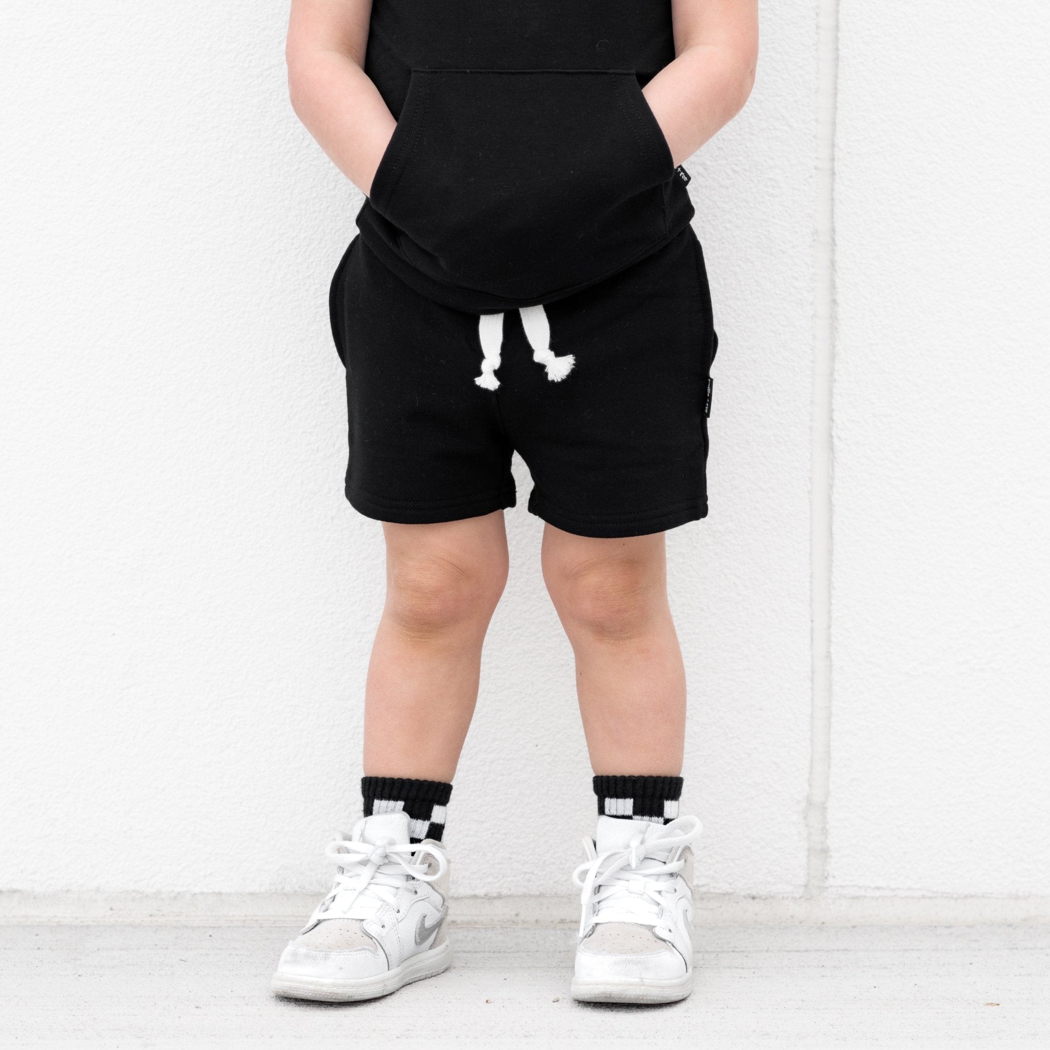 BAMBOO JOGGER SHORTS - Midnight Black - Tenth &amp; Pine - jogger shorts - 0/6M