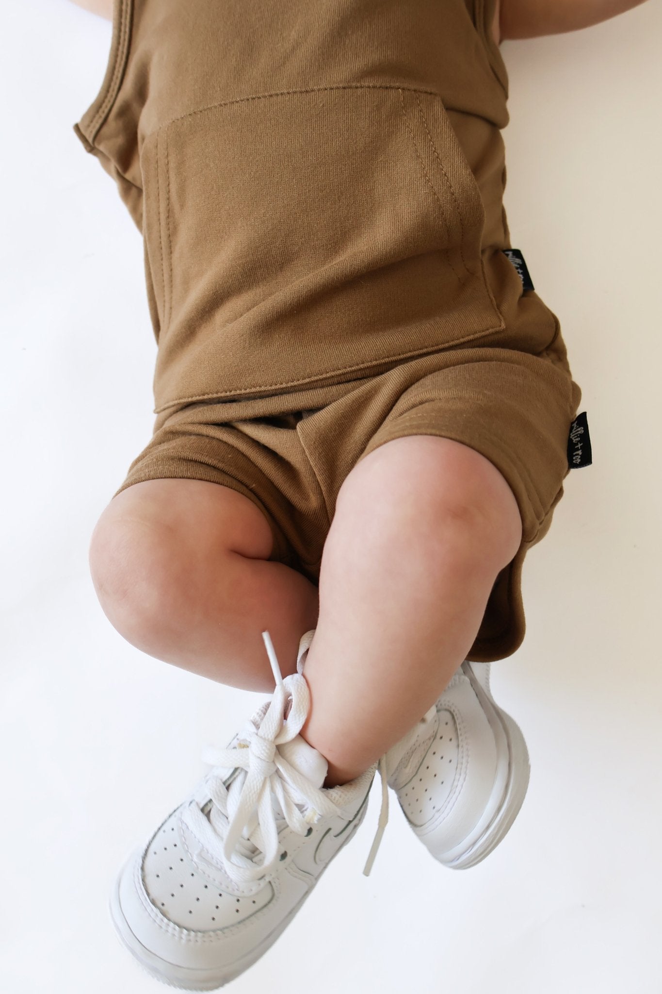 BAMBOO JOGGER SHORTS - Mocha - Tenth &amp; Pine - jogger shorts - 0/6M