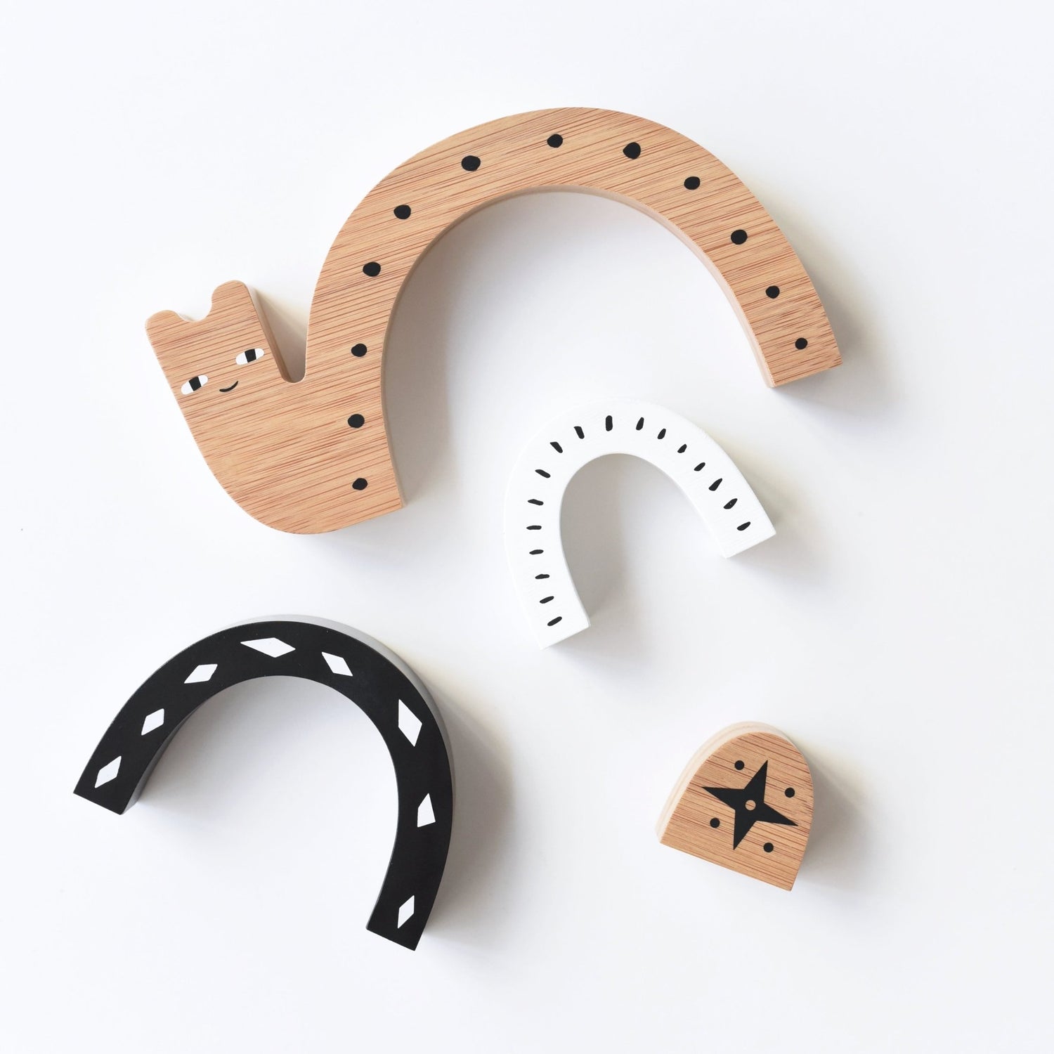 Bamboo Nesting Snail Wooden Toy - Tenth &amp; Pine - Wooden Toys - 