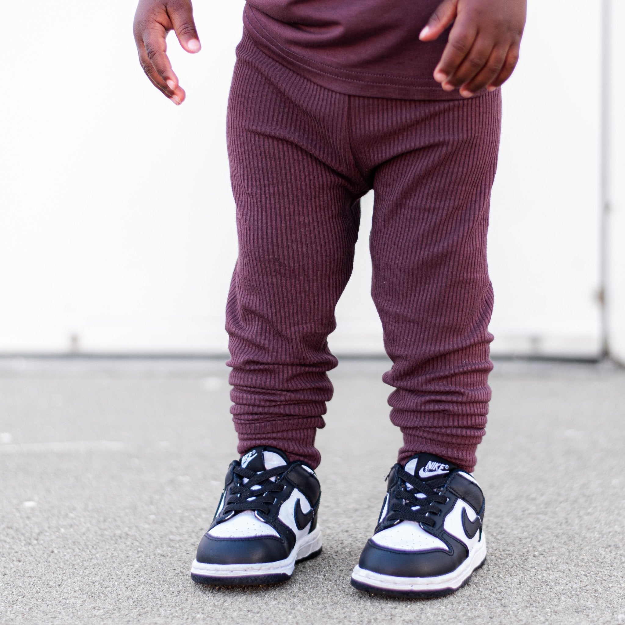 BAMBOO RIB LEGGINGS - Black Cherry - Tenth &amp; Pine - leggings - 0/6m