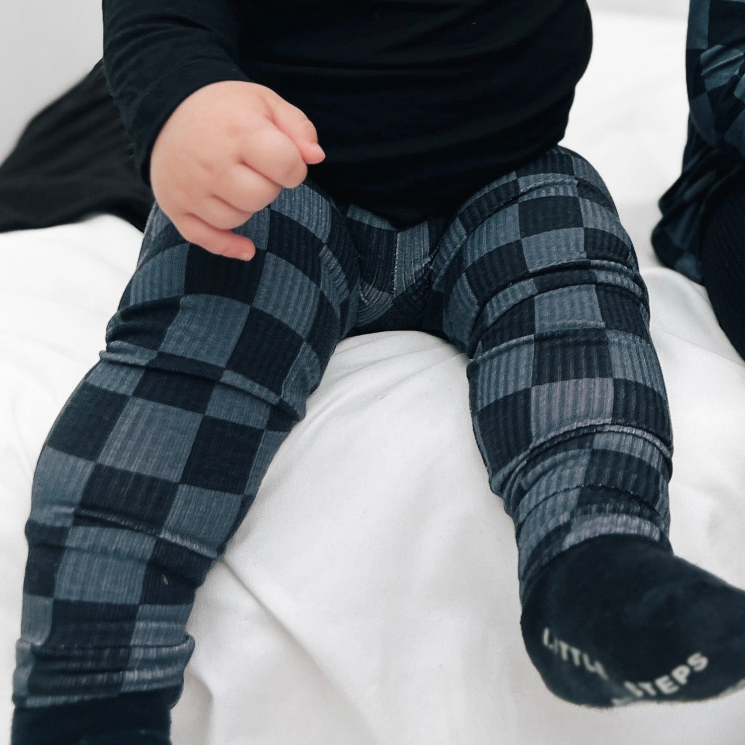 BAMBOO RIB LEGGINGS - Grey Check - Tenth &amp; Pine - leggings - 0/6m