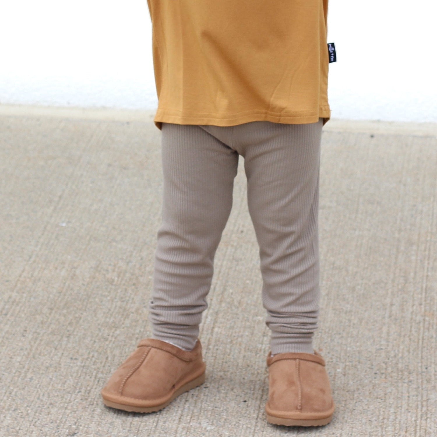 BAMBOO RIB LEGGINGS - Mushroom - Tenth &amp; Pine - leggings - 0/6m