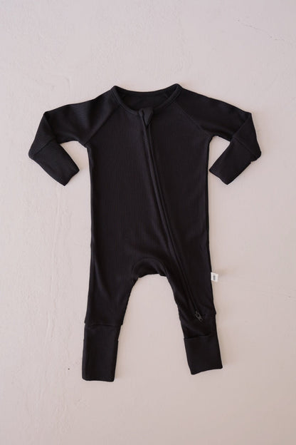 Bamboo Zip Pajamas | Black Ribbed - Tenth & Pine - pajamas - Newborn