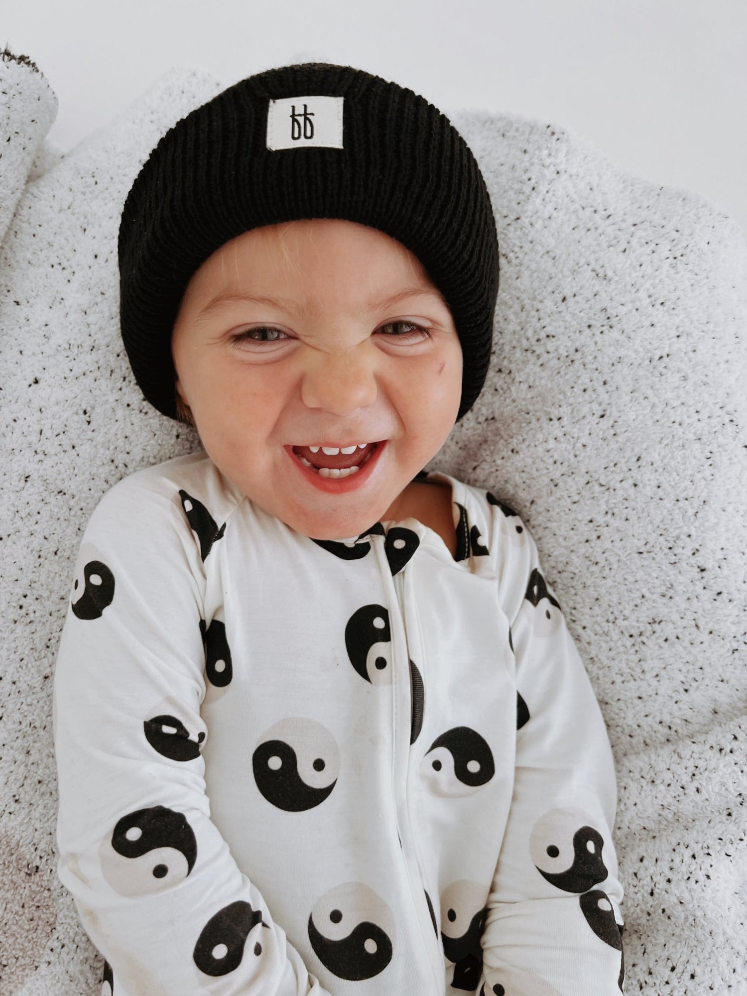 Bamboo Zip Pajamas | Black &amp; White Yin Yang - Tenth &amp; Pine - pajamas - Newborn