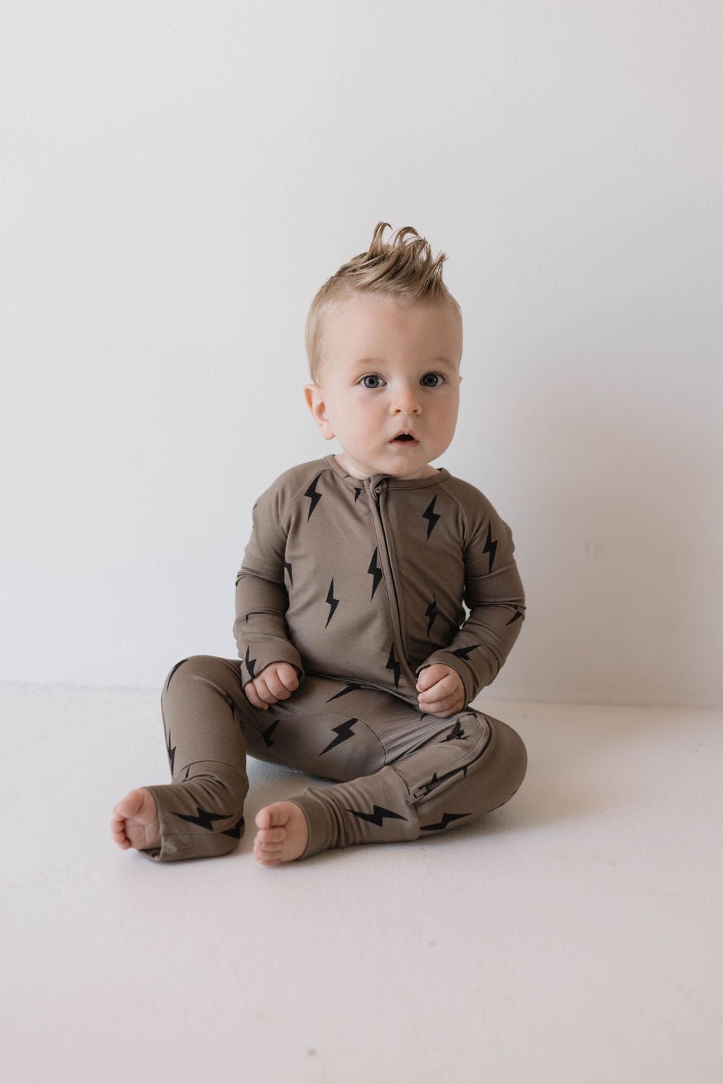 Bamboo Zip Pajamas | Brown &amp; Black Lightning Bolt - Tenth &amp; Pine - pajamas - Newborn
