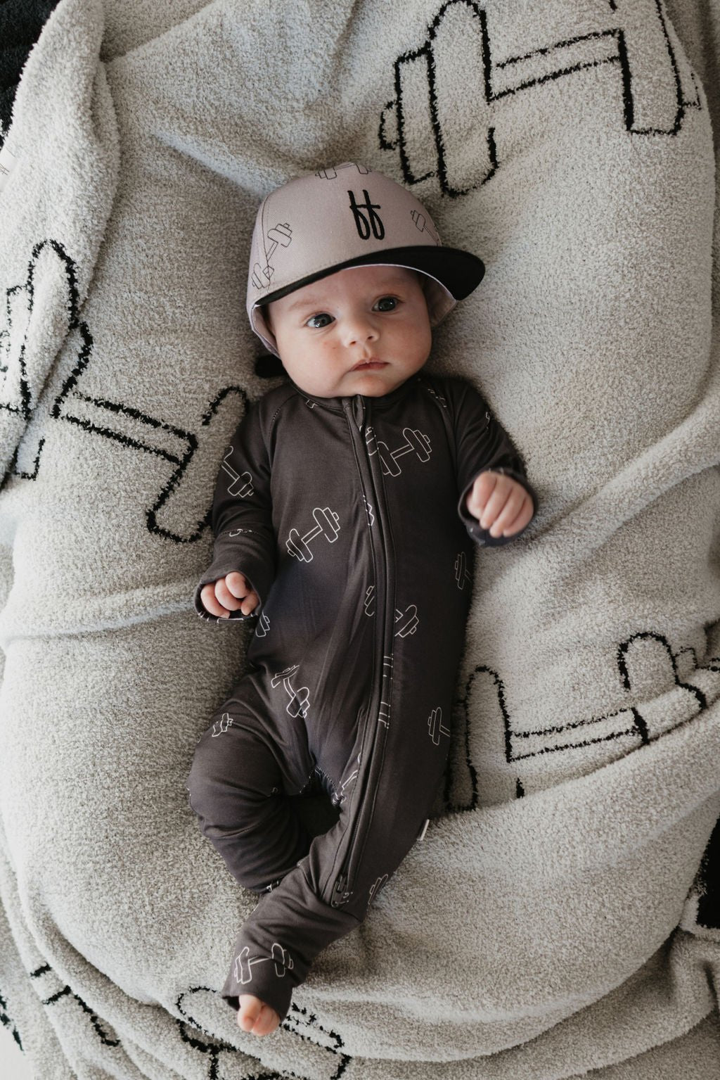 Bamboo Zip Pajamas | Charcoal Arm Day - Tenth &amp; Pine - Pajamas - Newborn