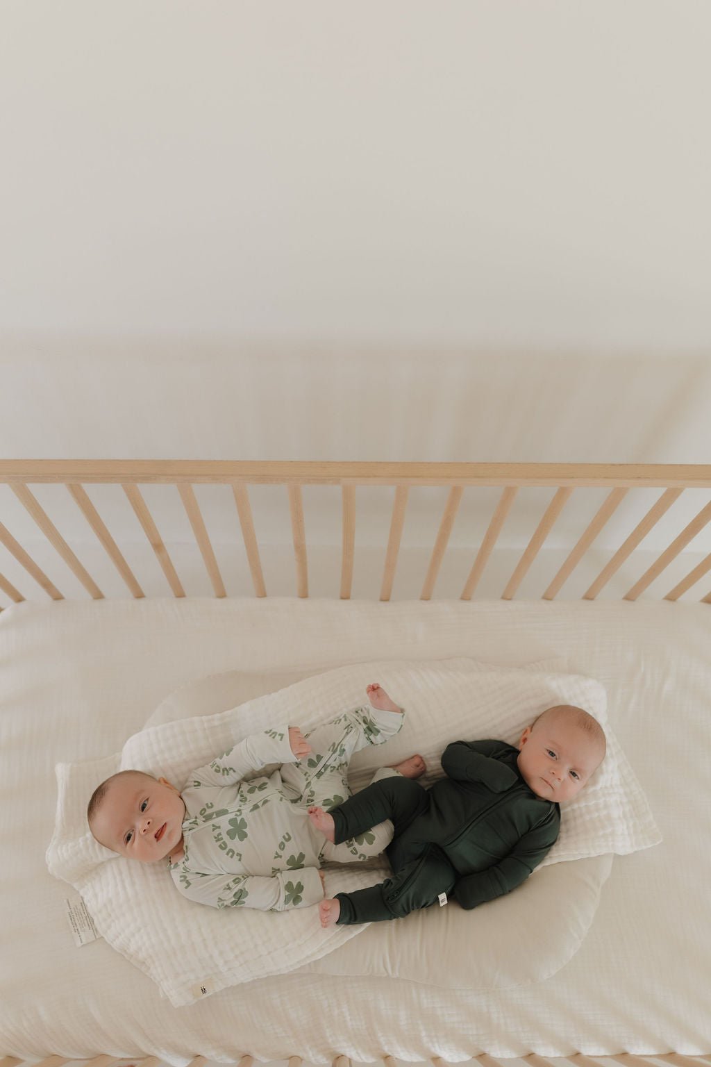 Bamboo Zip Pajamas | Emerald - Tenth &amp; Pine - Newborn