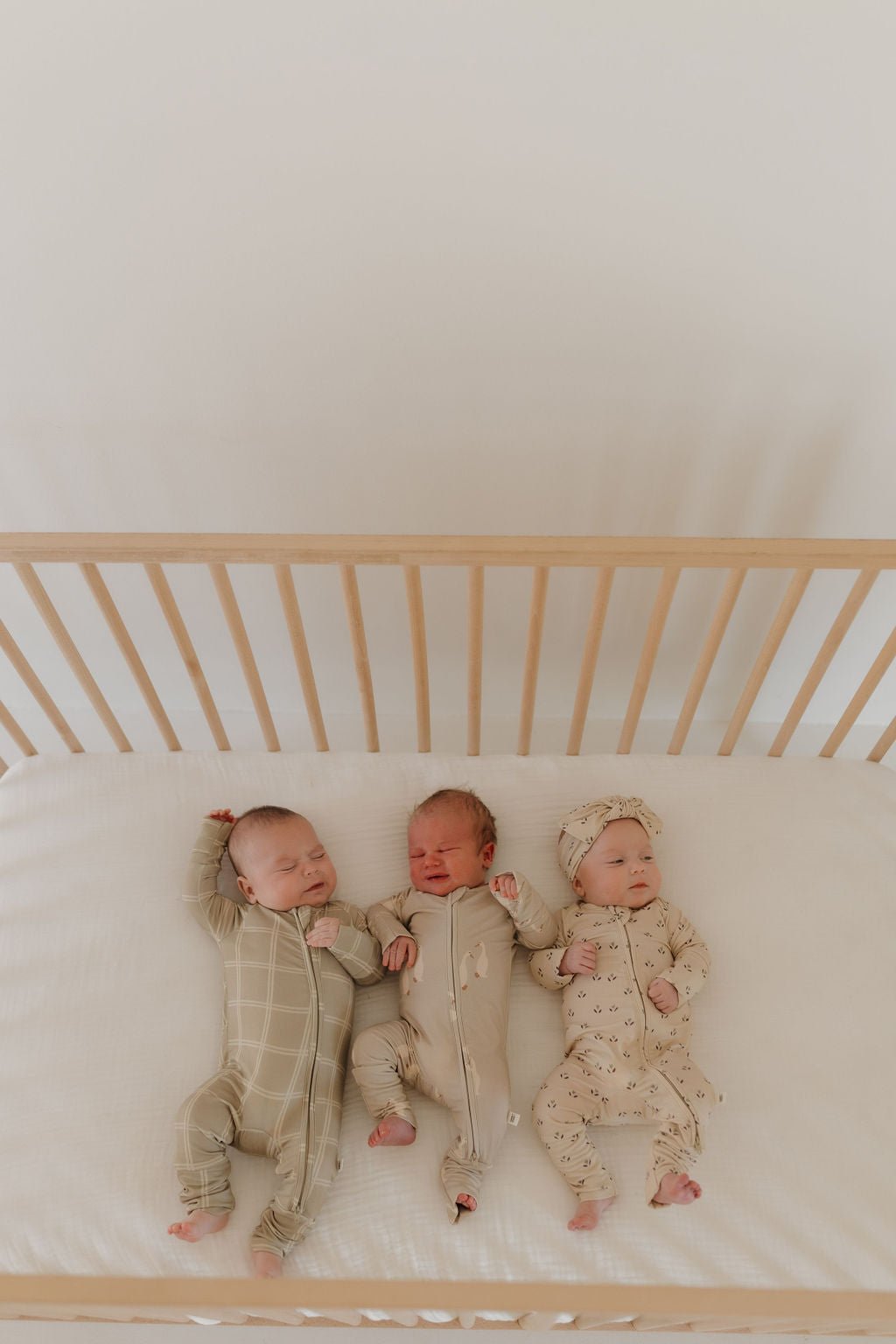 Bamboo Zip Pajamas | Flora - Tenth &amp; Pine - Pajamas - Newborn