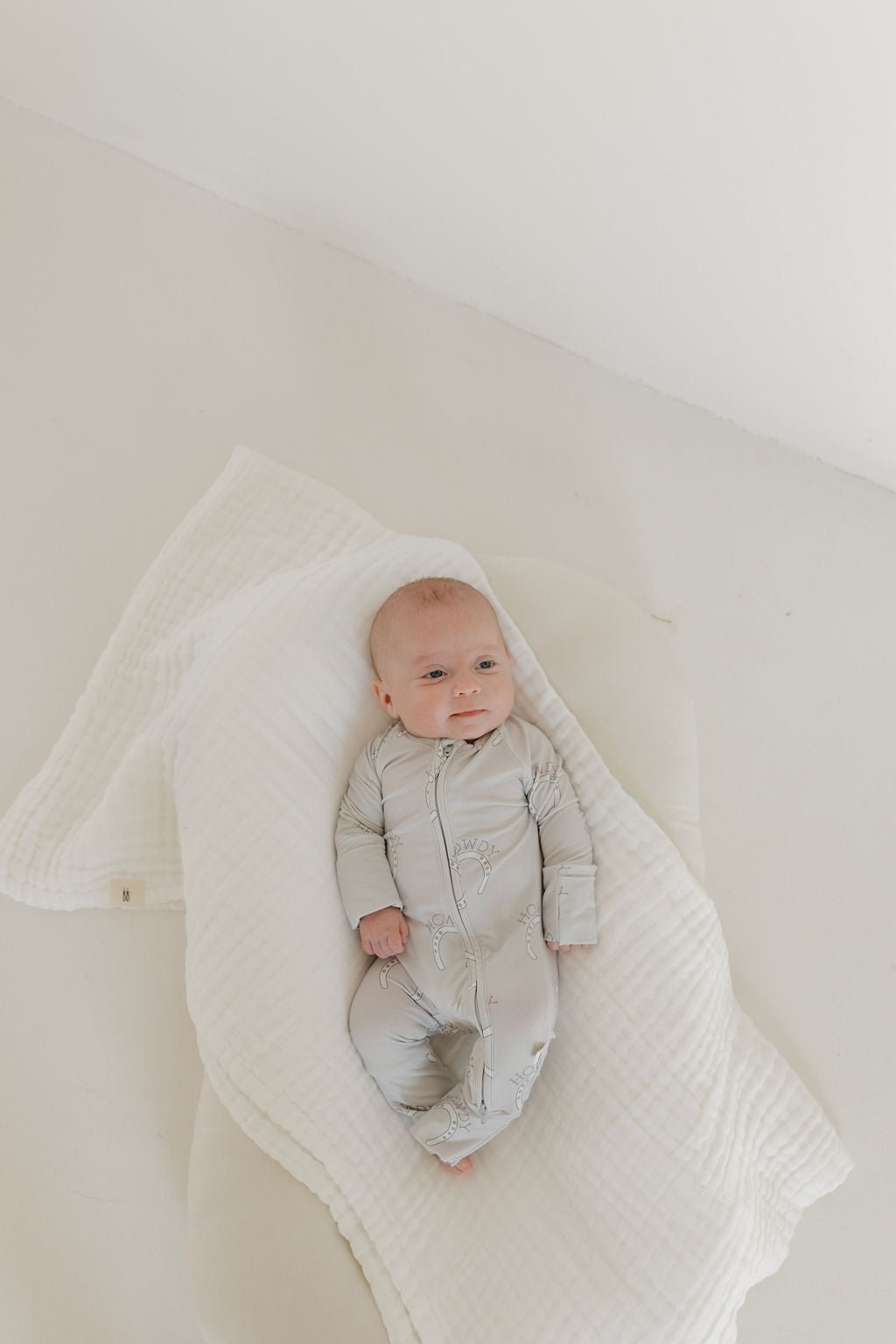 Bamboo Zip Pajamas | Howdy - Tenth & Pine - Pajamas - Newborn