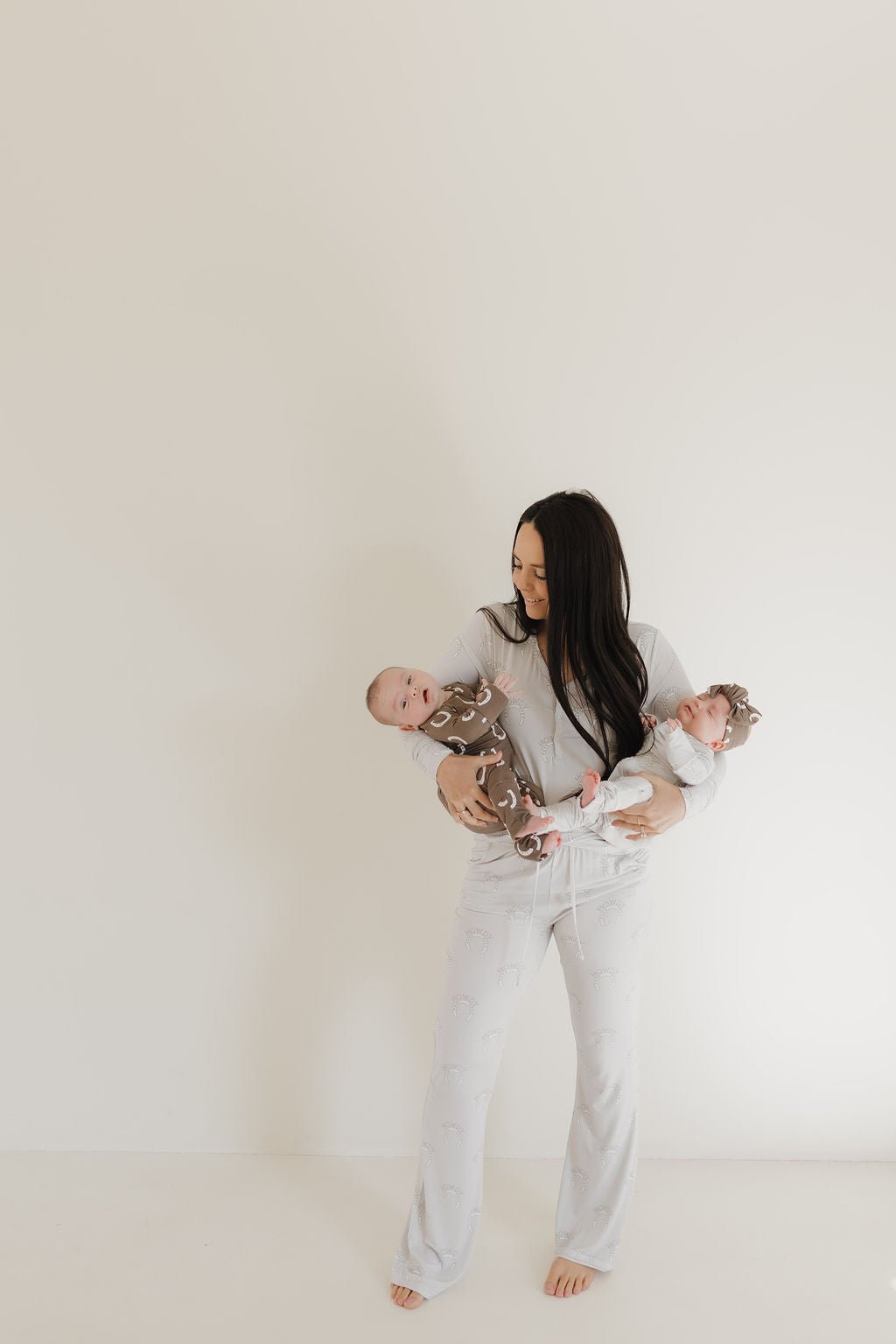 Bamboo Zip Pajamas | Howdy - Tenth & Pine - Pajamas - Newborn