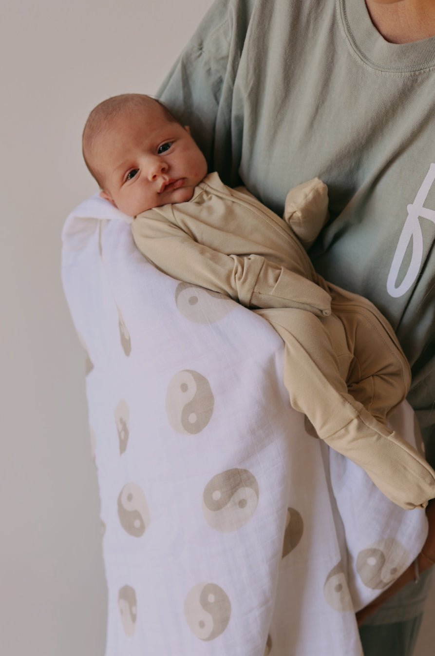 Bamboo Zip Pajamas | Limestone - Tenth &amp; Pine - pajamas - Newborn